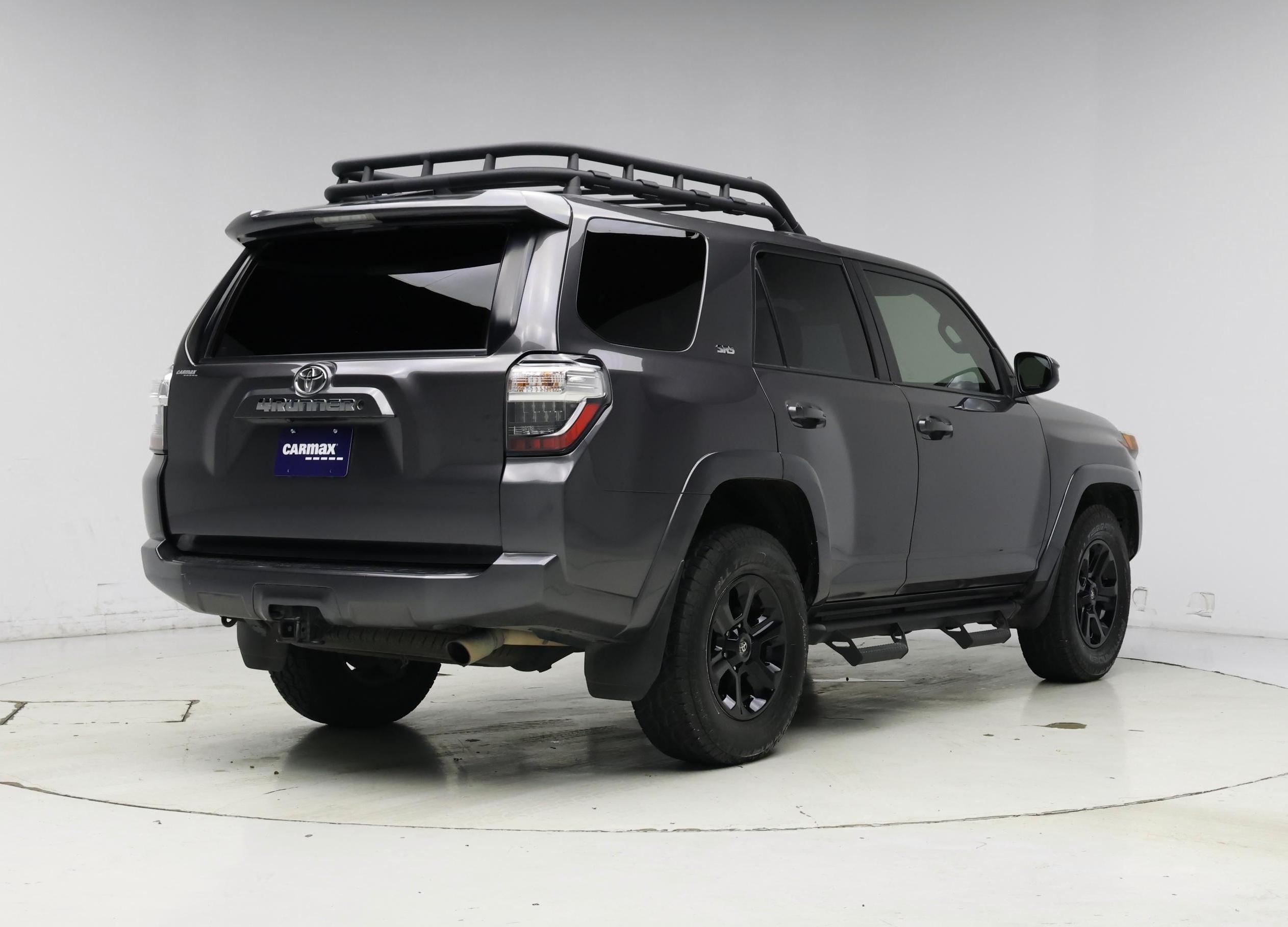 Thumbnail: 2018 Toyota 4Runner - 8