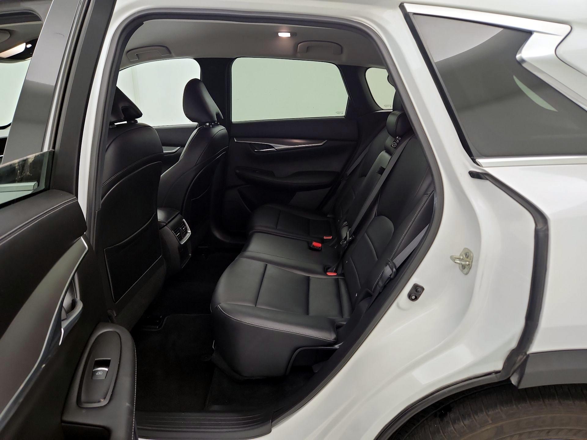 Thumbnail: 2024 INFINITI QX50 - 19