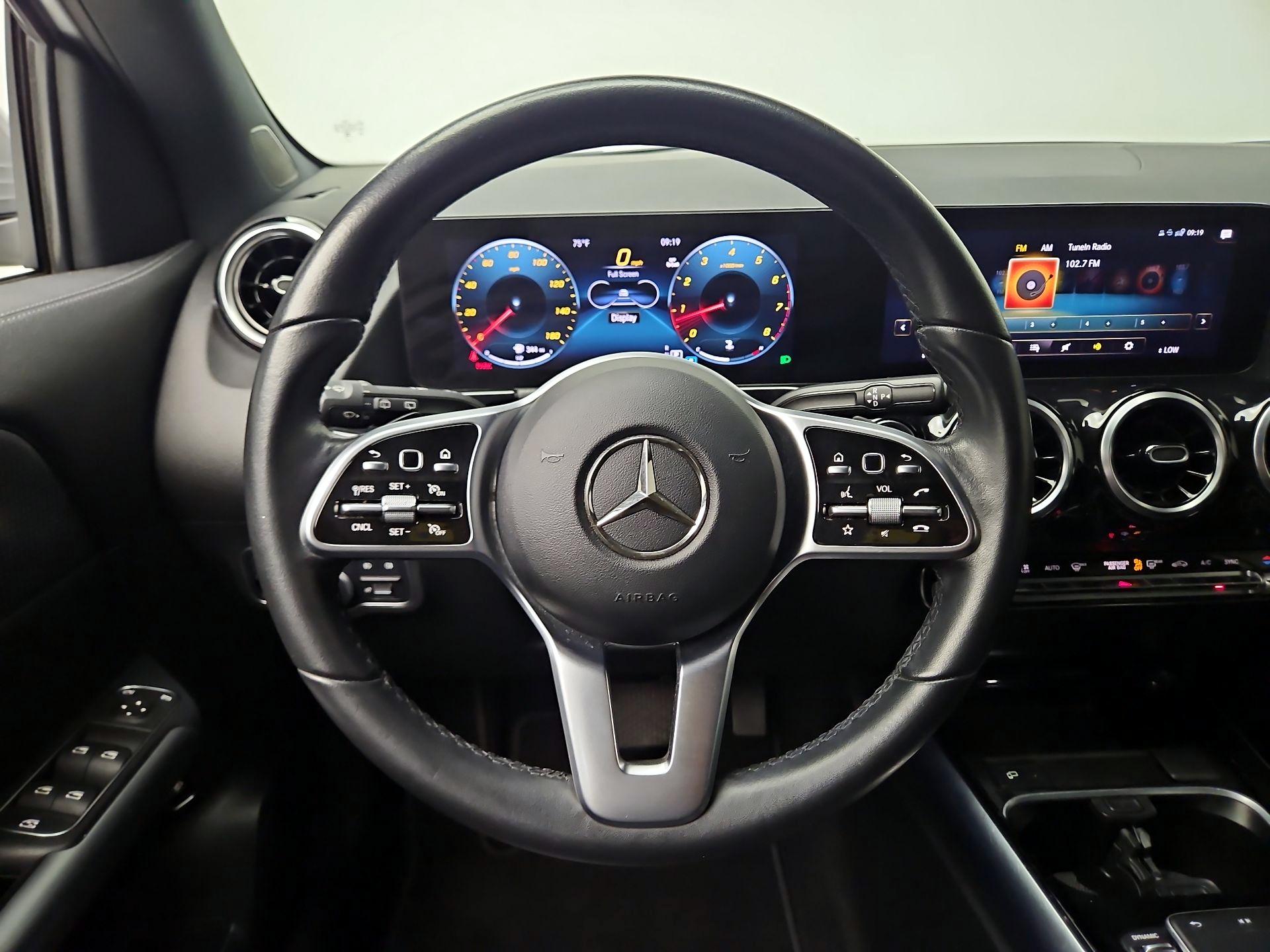 Thumbnail: 2023 Mercedes-Benz GLA - 10