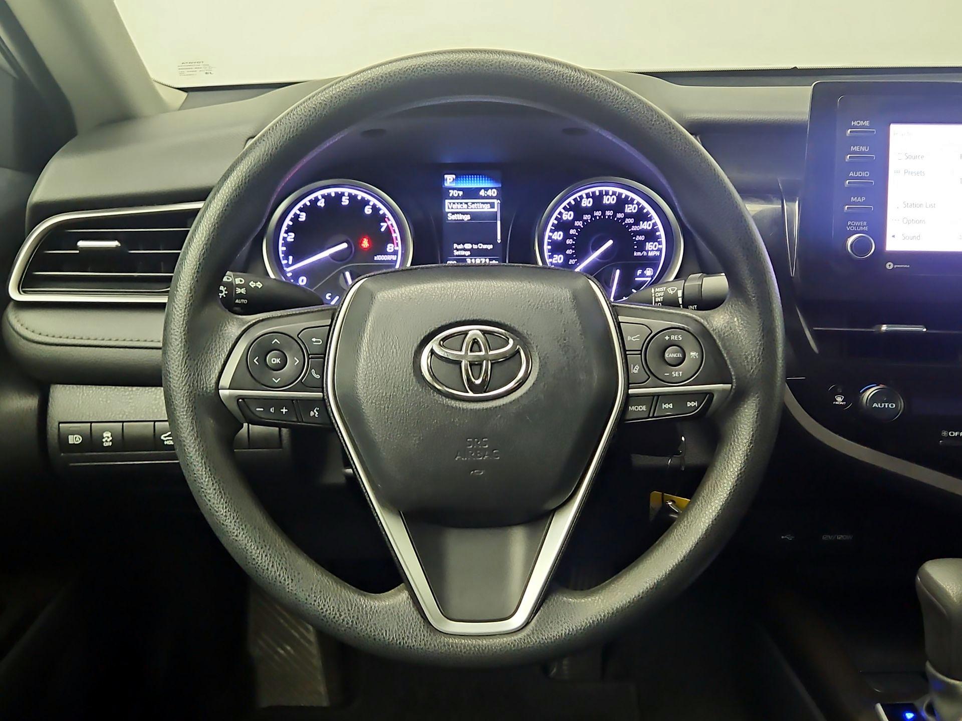 Thumbnail: 2023 Toyota Camry - 10
