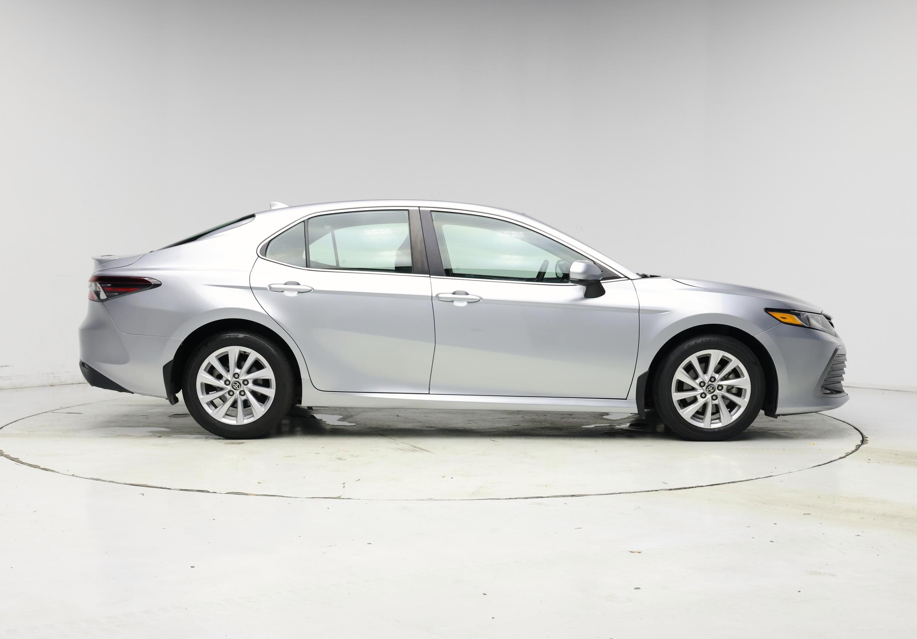 Thumbnail: 2023 Toyota Camry - 7