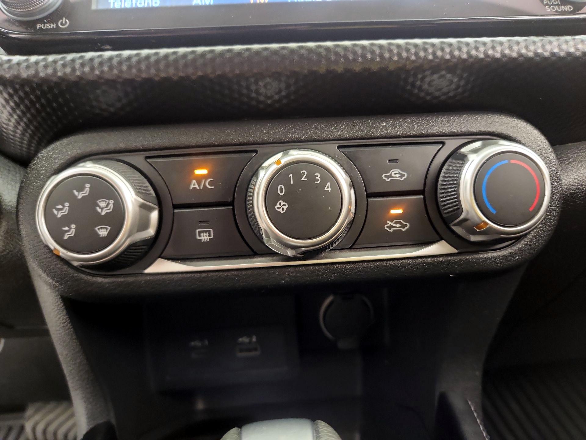 Thumbnail: 2024 Nissan Kicks - 15