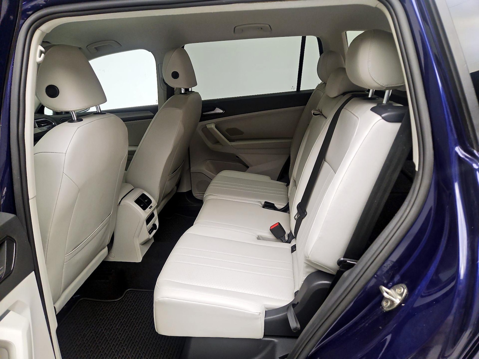 2022 Volkswagen Tiguan SE - Photo 20