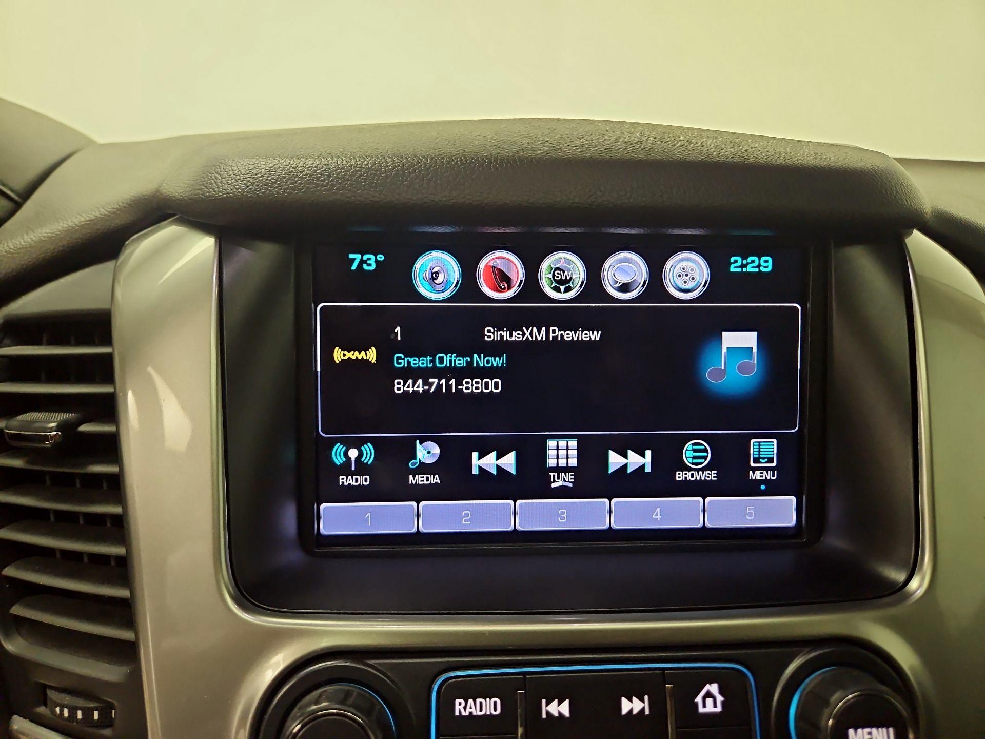 Thumbnail: 2016 Chevrolet Suburban - 16