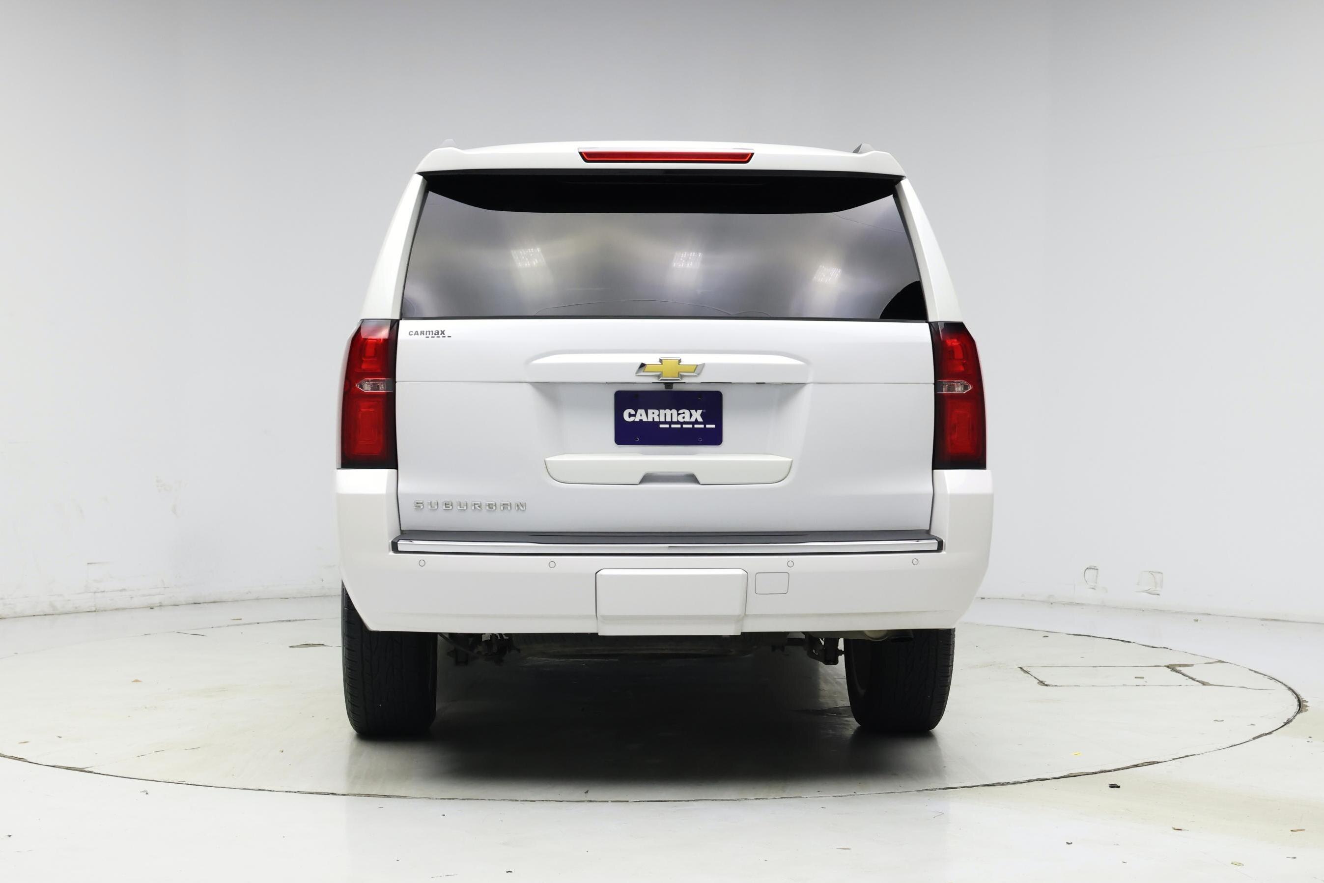 Thumbnail: 2016 Chevrolet Suburban - 6