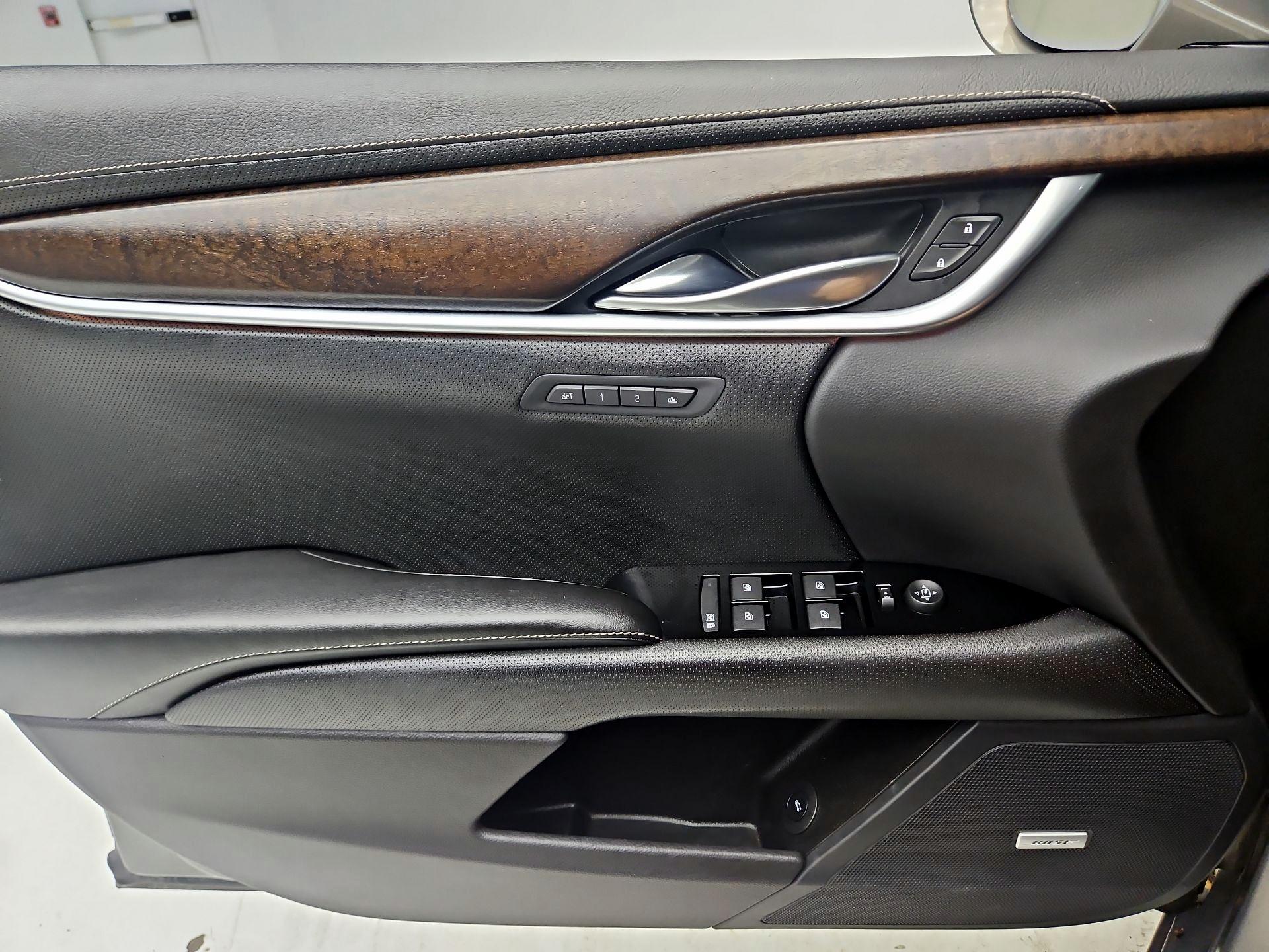 Thumbnail: 2019 Cadillac XTS - 12