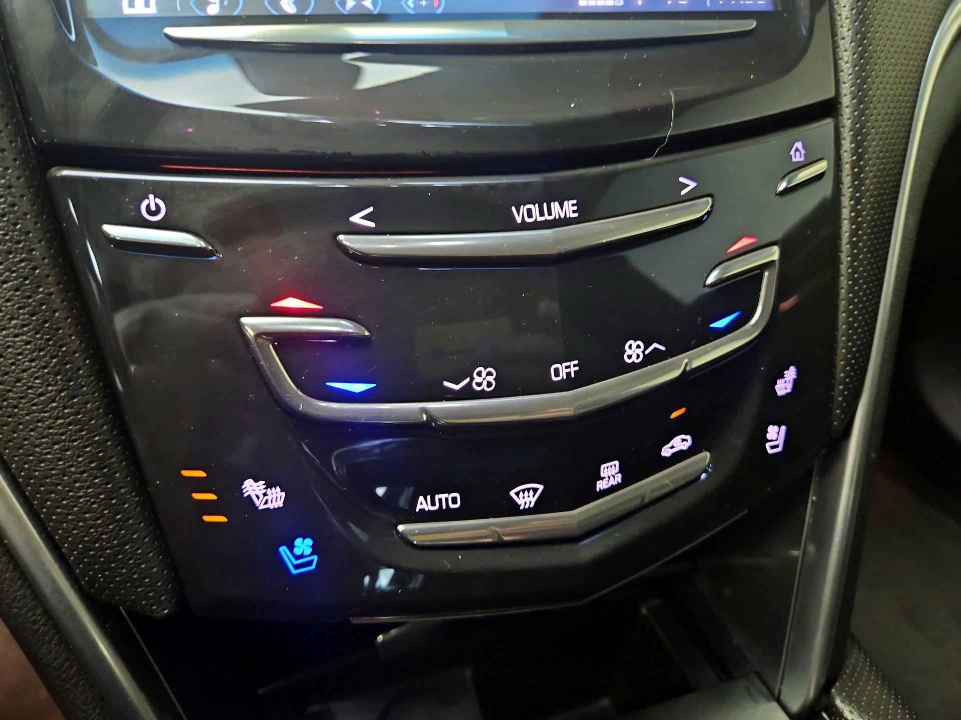 Thumbnail: 2019 Cadillac XTS - 17