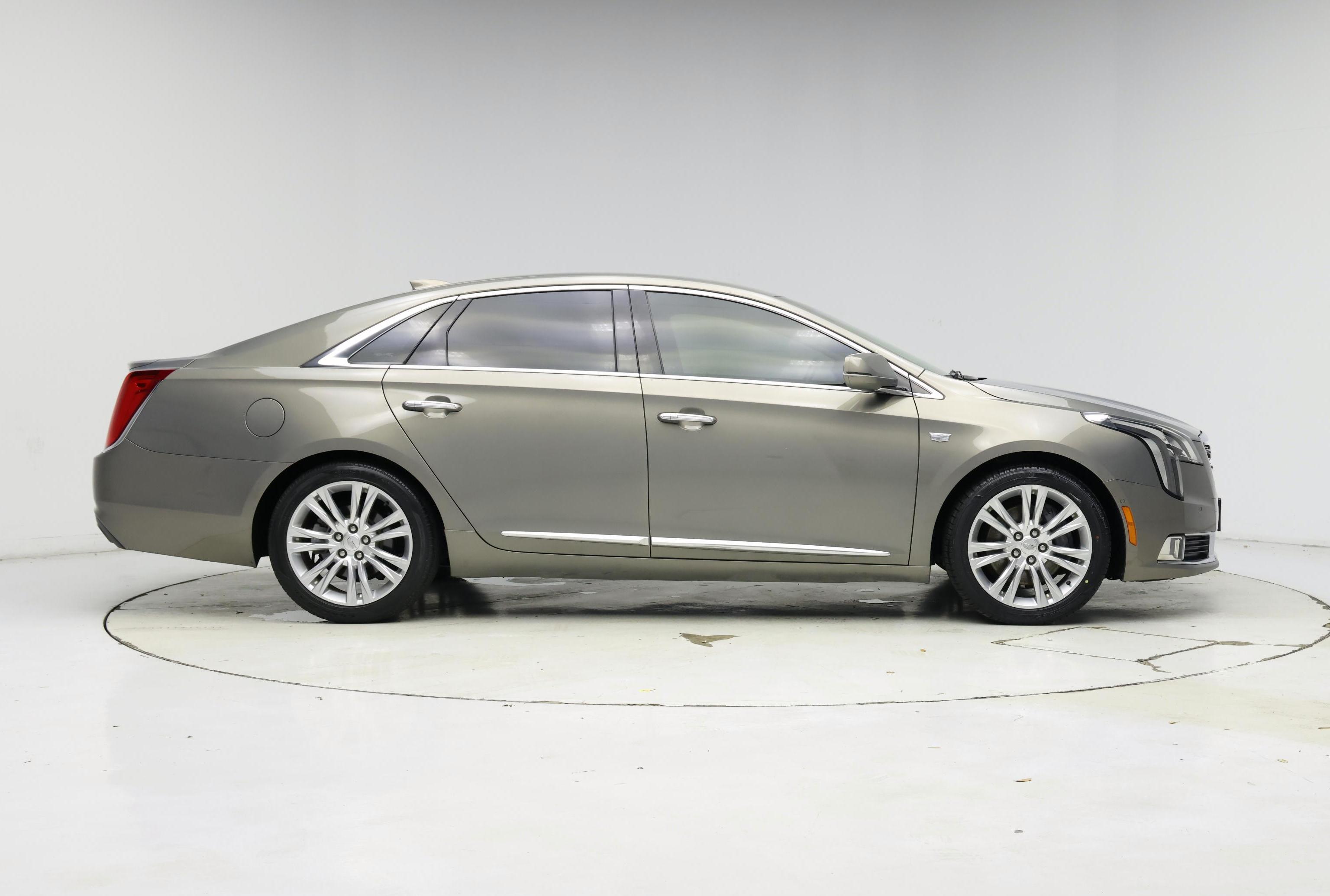 Thumbnail: 2019 Cadillac XTS - 7