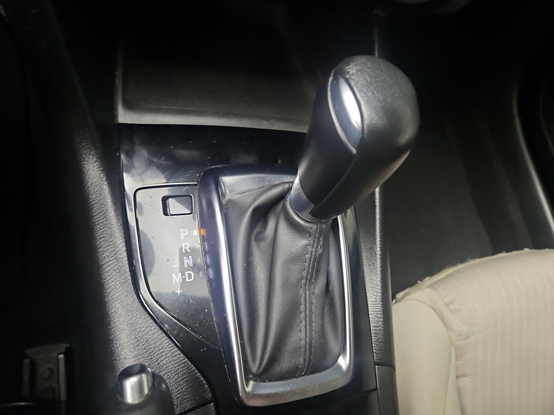 Thumbnail: 2015 Mazda Mazda3 - 16