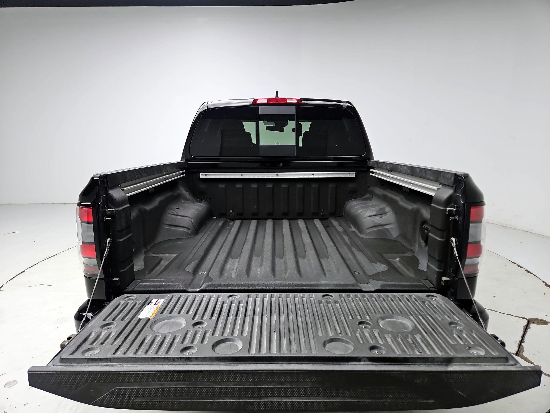 Thumbnail: 2026 Nissan Frontier - 20