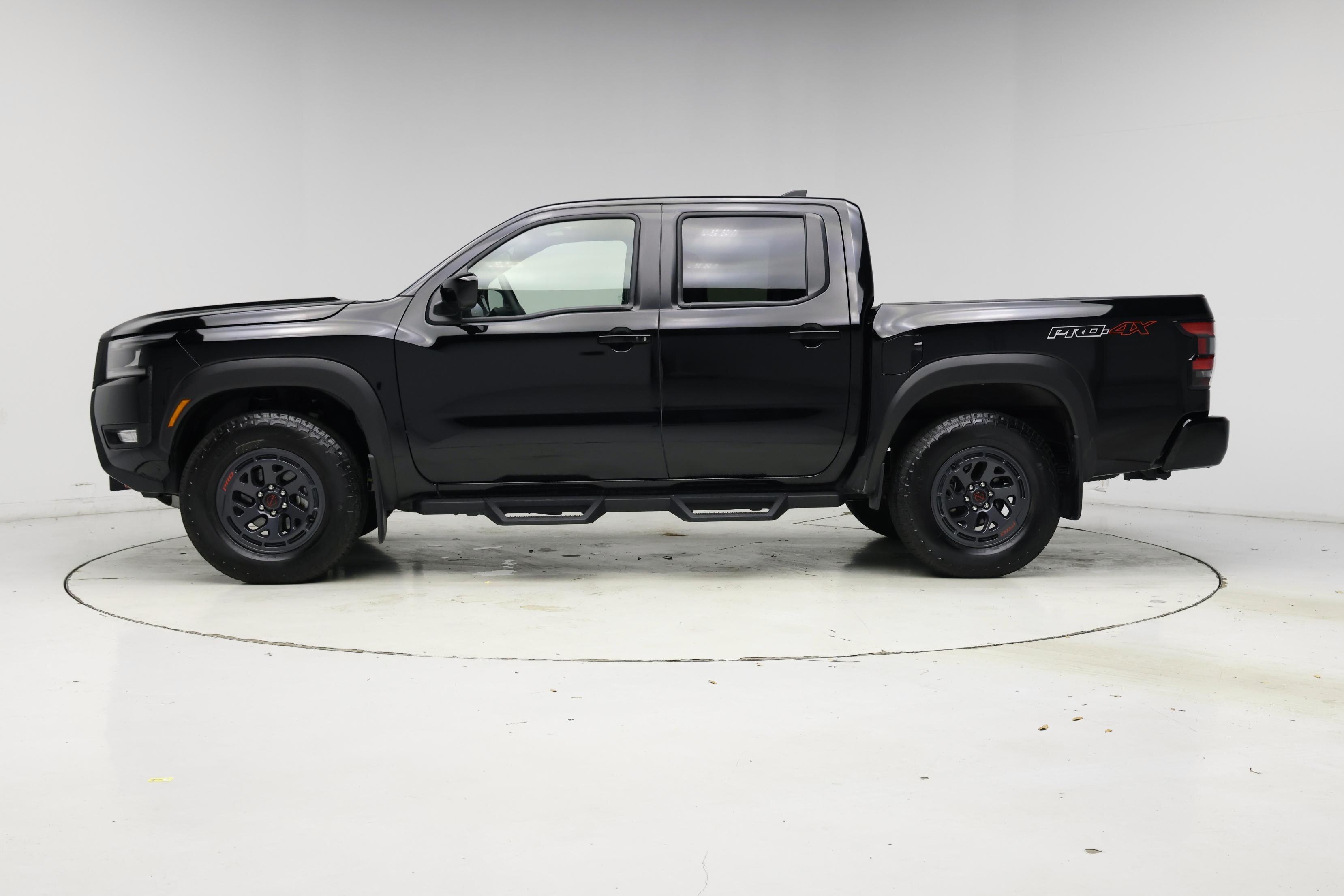 Thumbnail: 2026 Nissan Frontier - 3