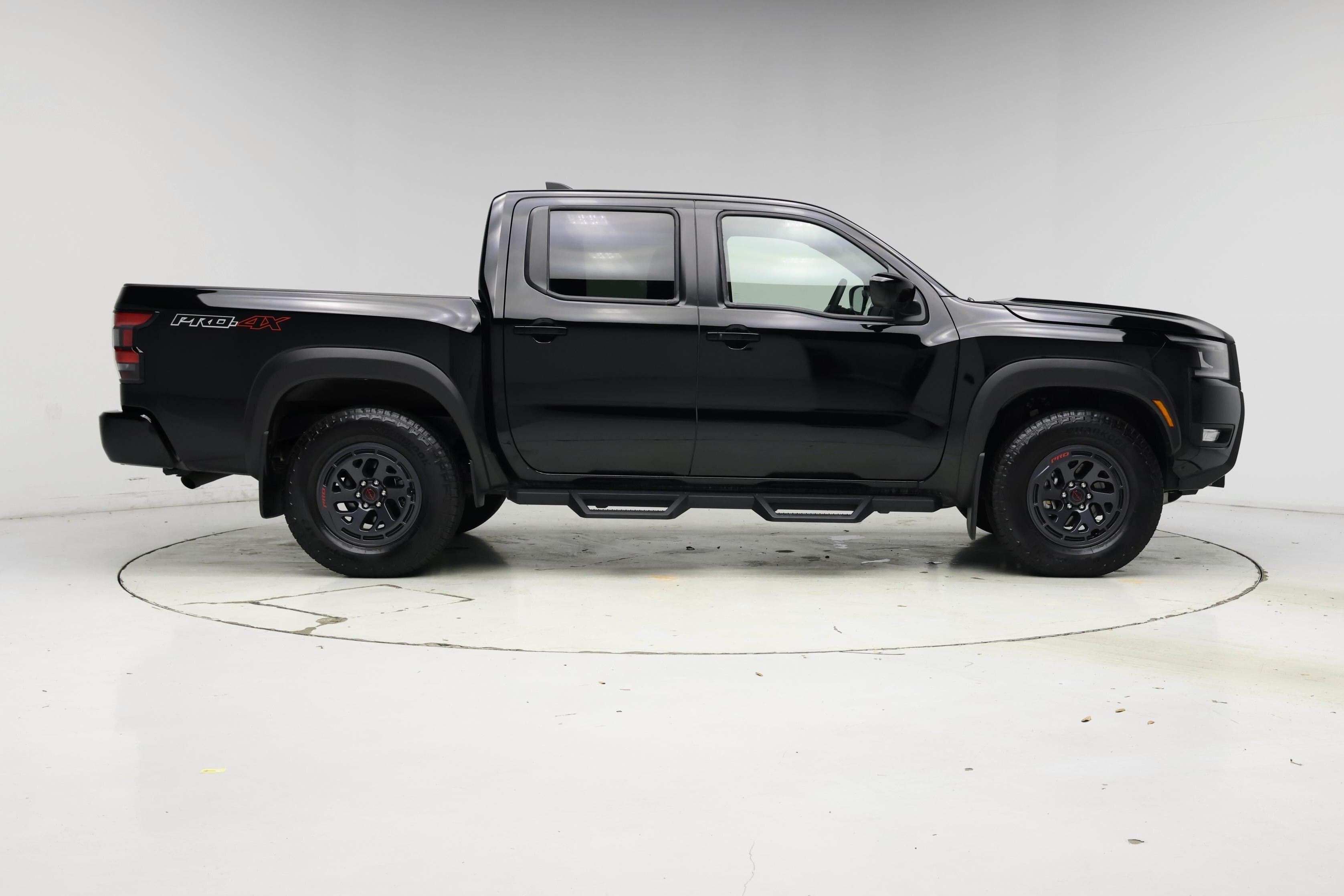 Thumbnail: 2026 Nissan Frontier - 7