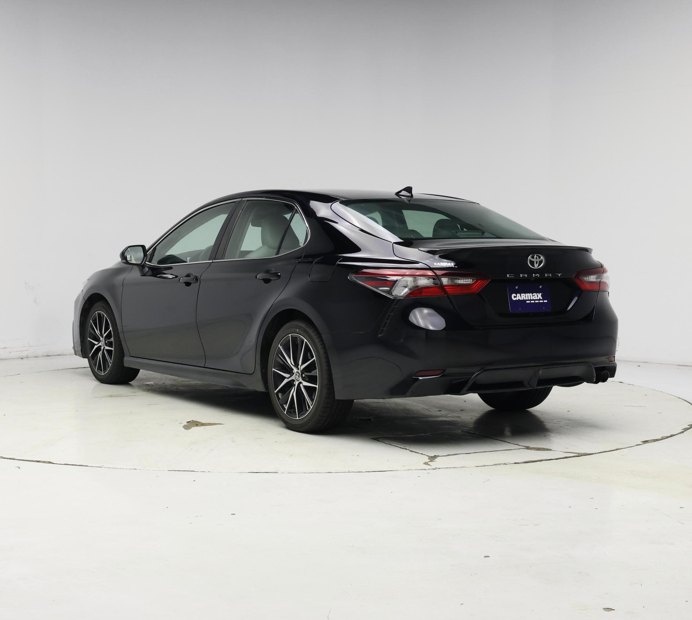 Thumbnail: 2022 Toyota Camry - 2