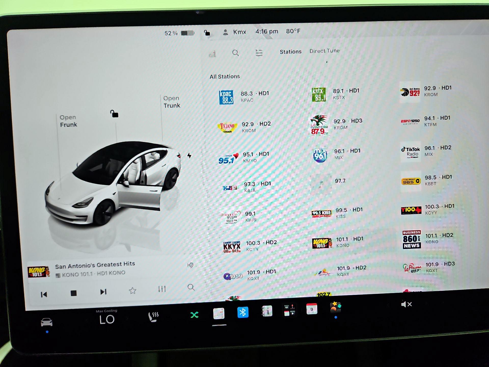 Thumbnail: 2023 Tesla Model 3 - 15