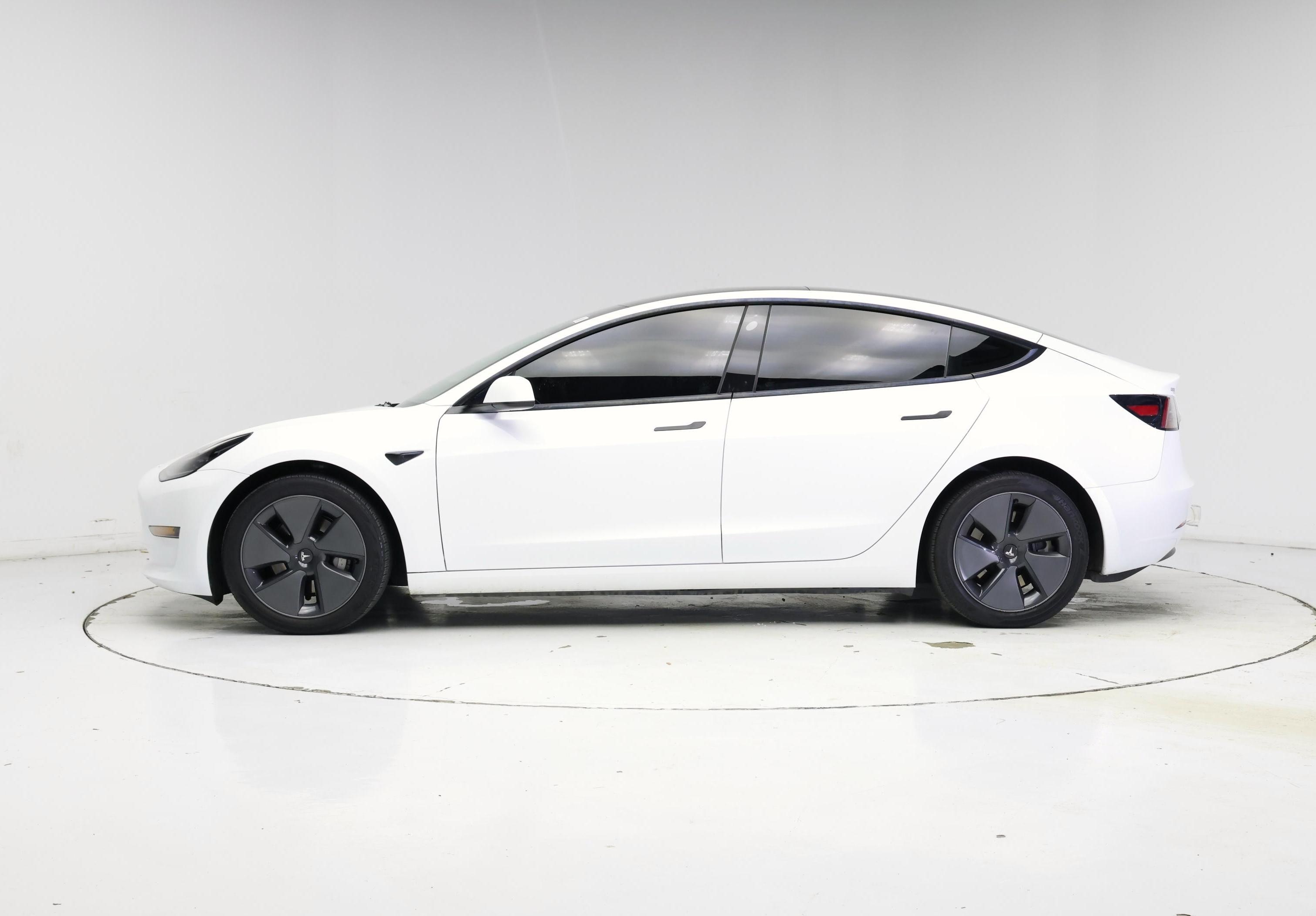Thumbnail: 2023 Tesla Model 3 - 3