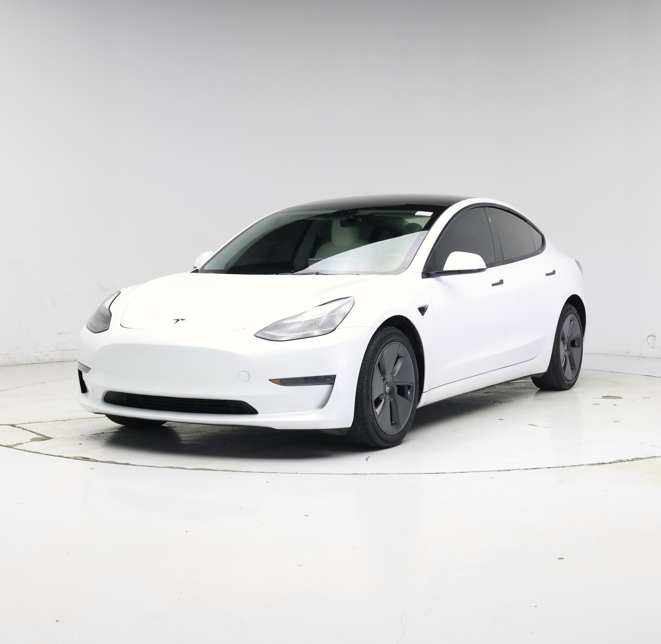 Thumbnail: 2023 Tesla Model 3 - 4