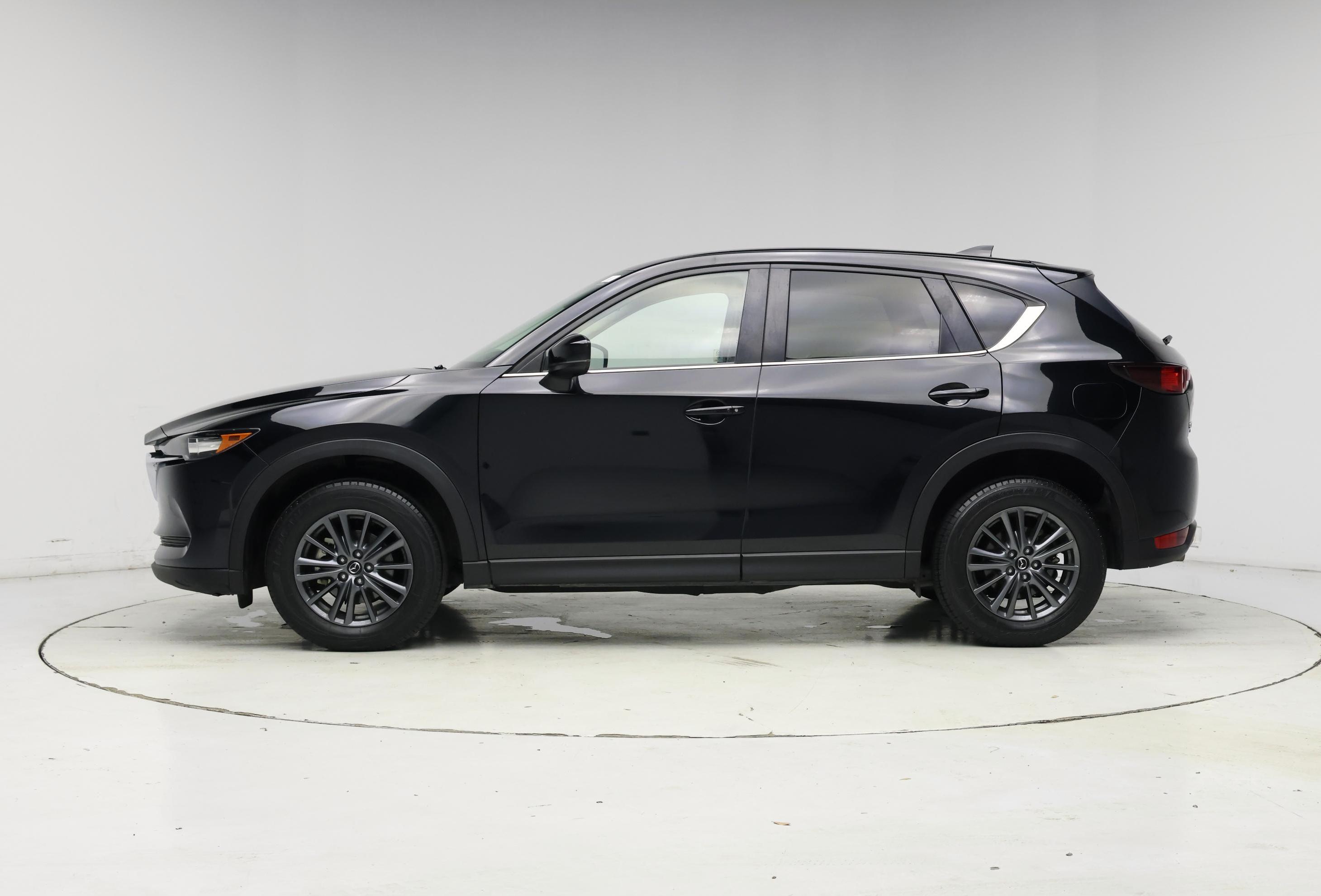 Thumbnail: 2021 Mazda CX-5 - 3