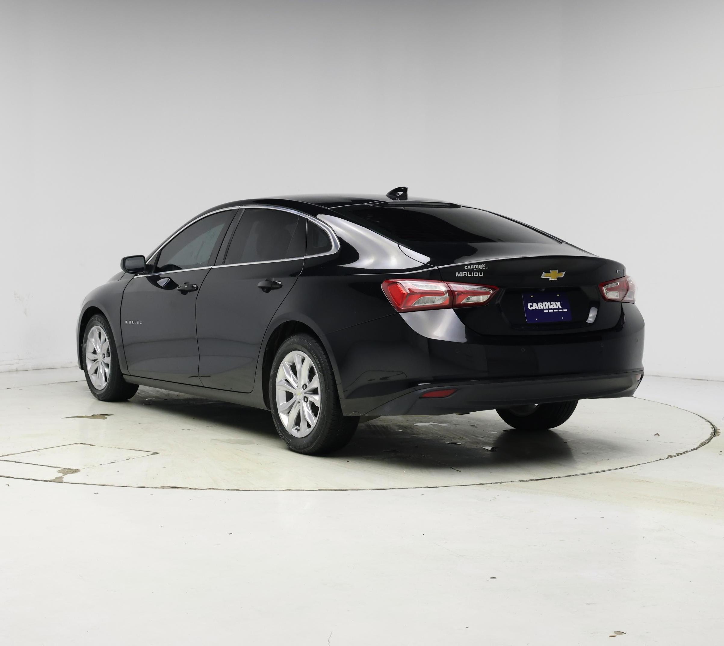 Thumbnail: 2021 Chevrolet Malibu - 2