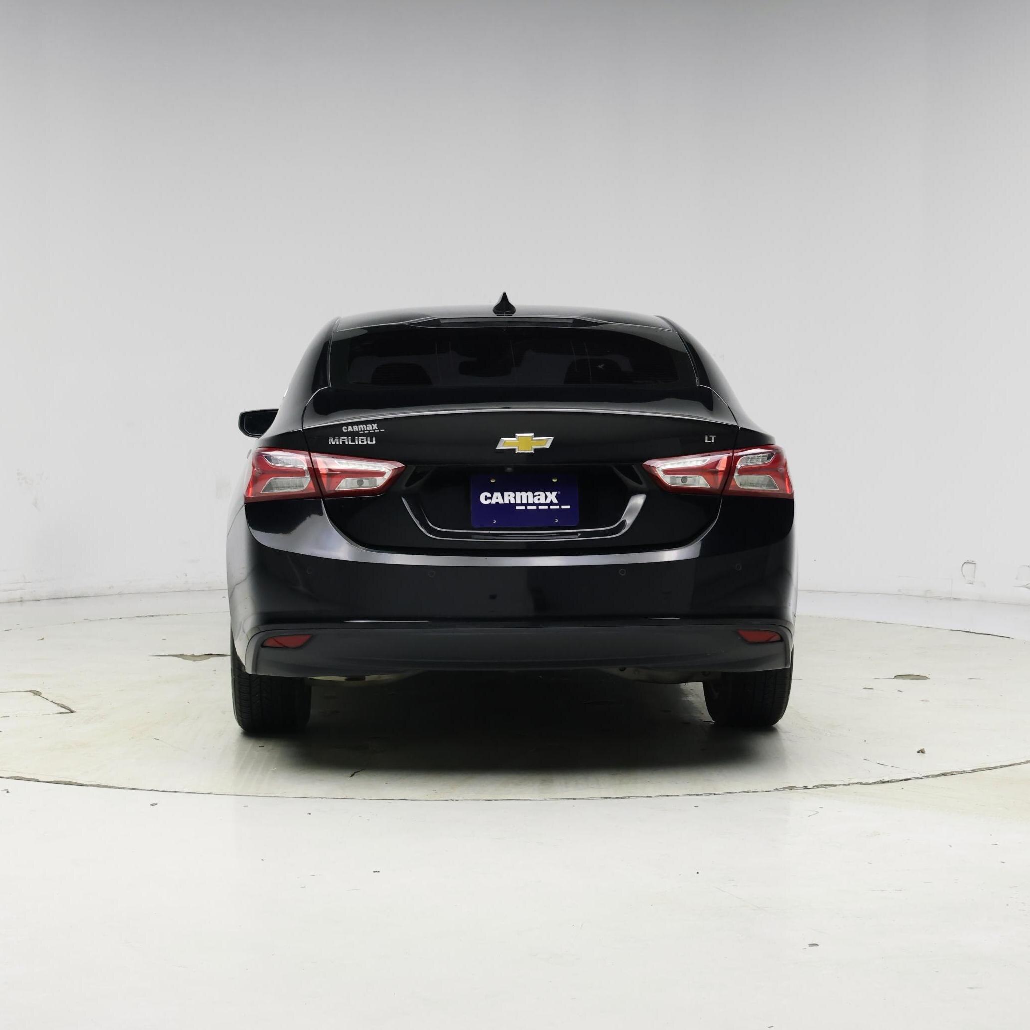 Thumbnail: 2021 Chevrolet Malibu - 6