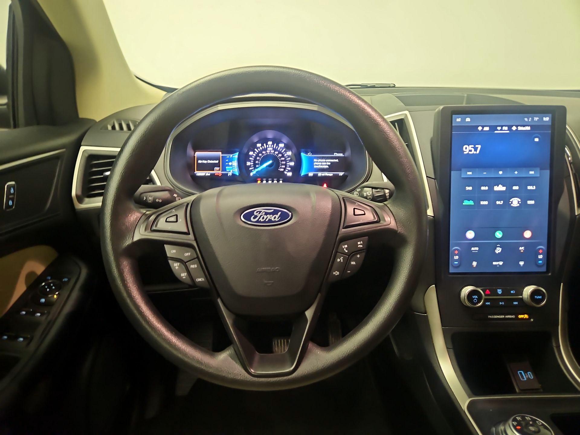 Thumbnail: 2022 Ford Edge - 10