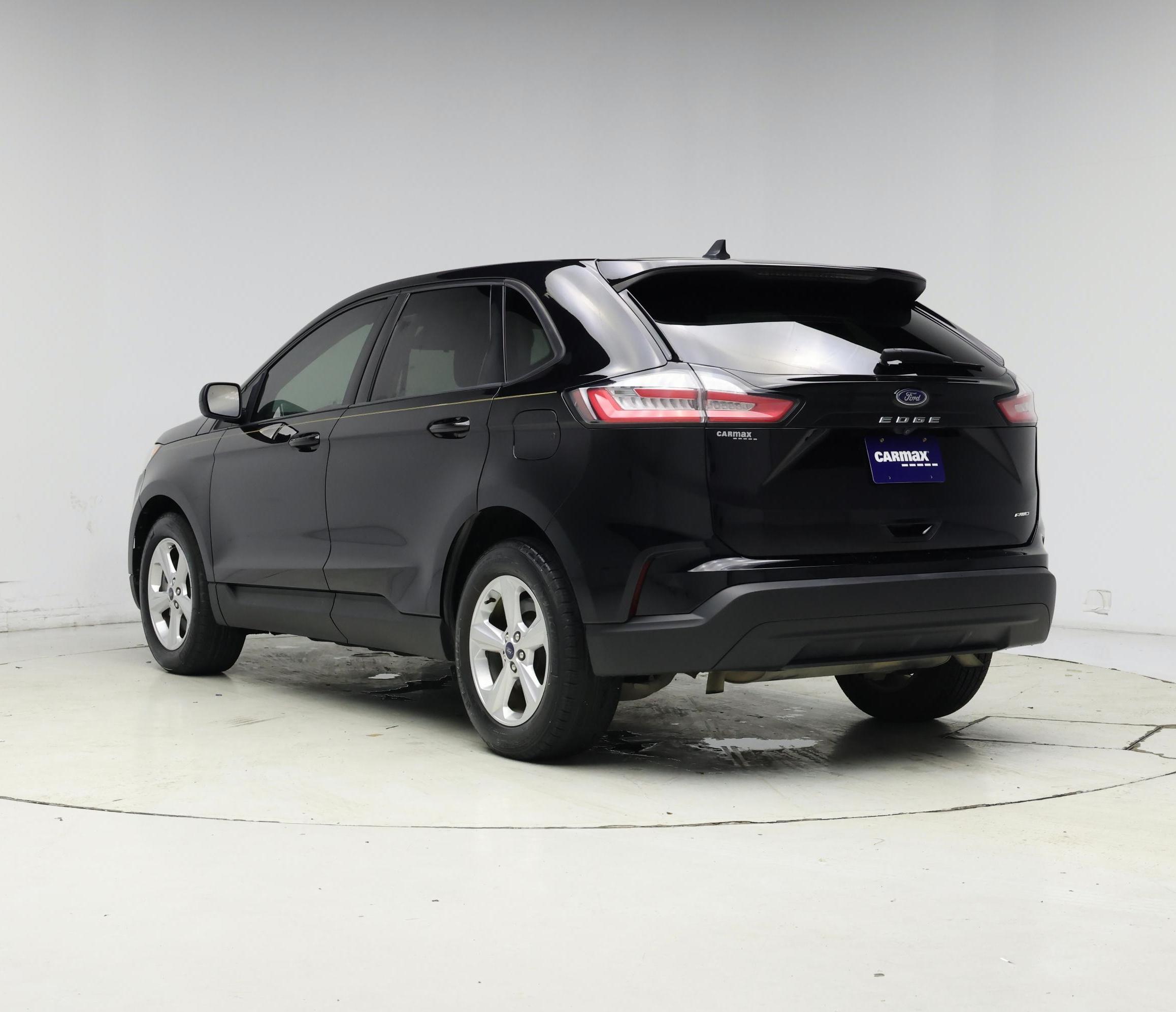 Thumbnail: 2022 Ford Edge - 2
