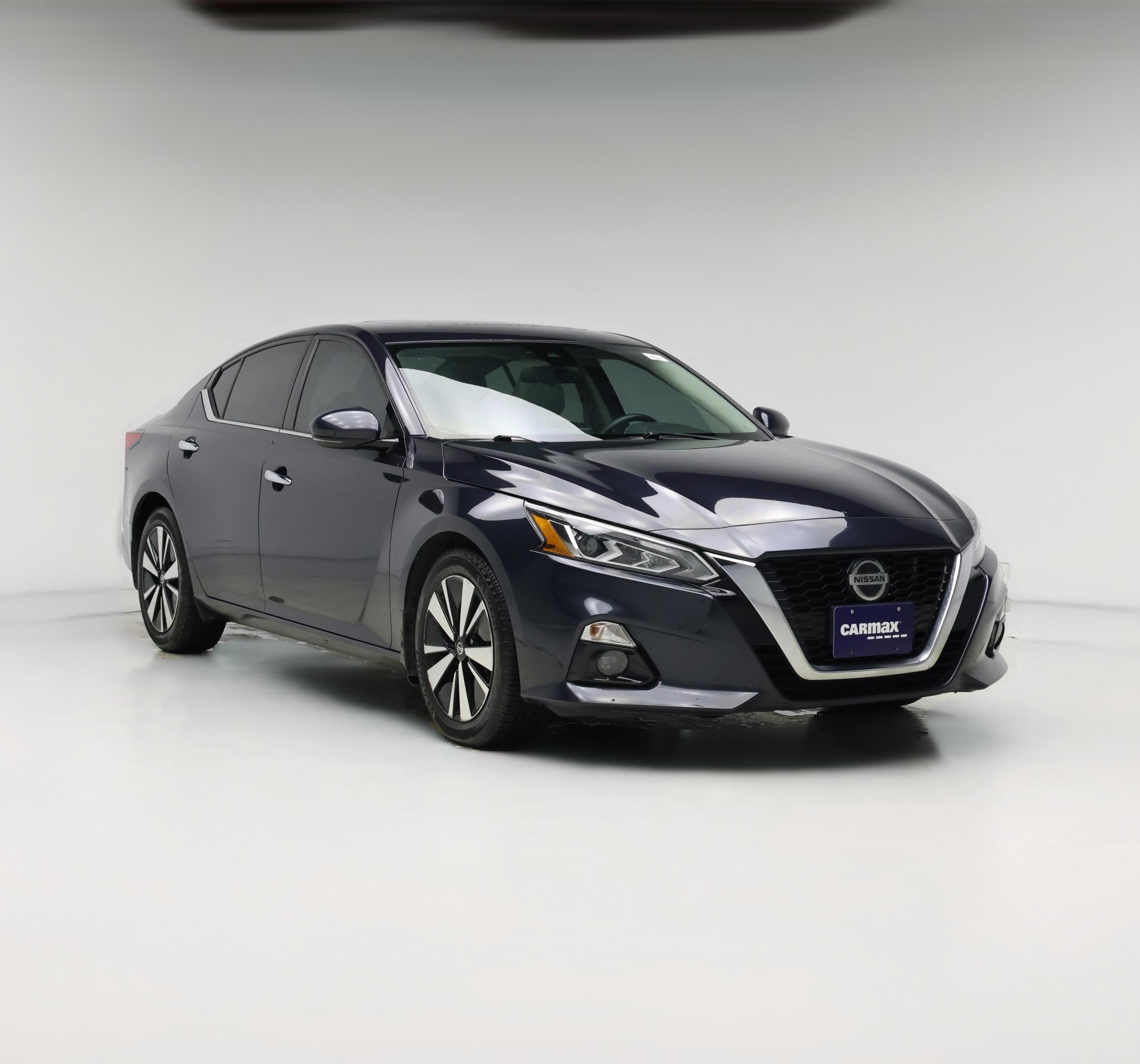 Thumbnail: 2021 Nissan Altima - 1