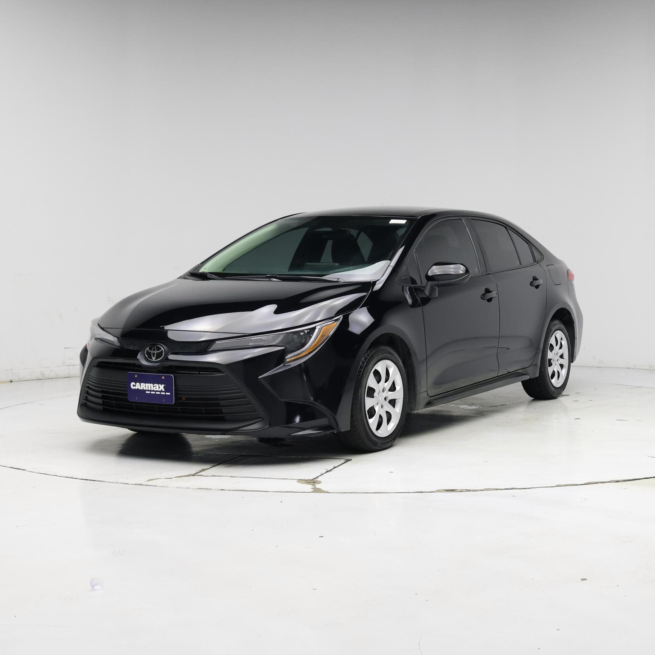 Thumbnail: 2023 Toyota Corolla - 4