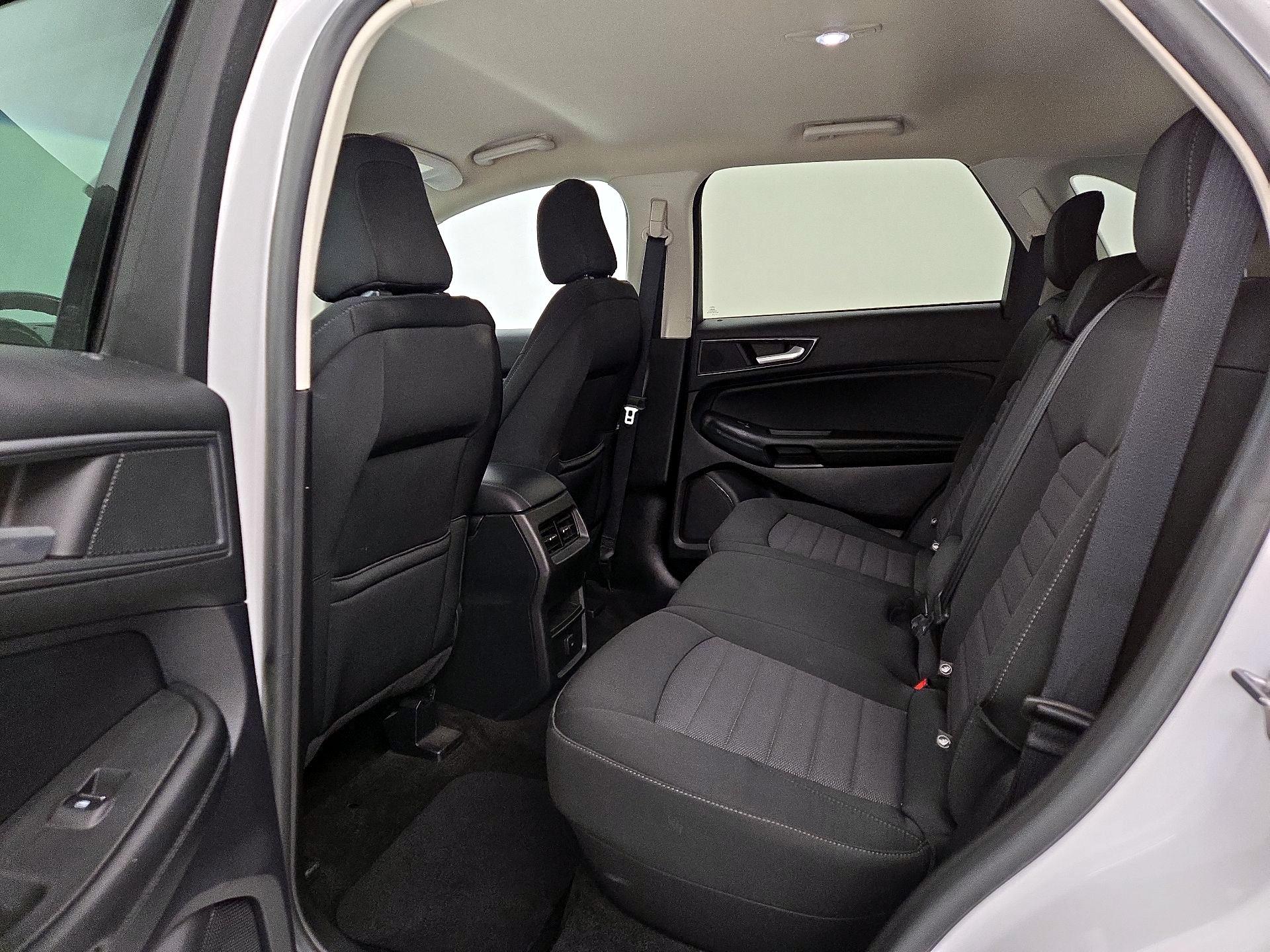 Thumbnail: 2020 Ford Edge - 19