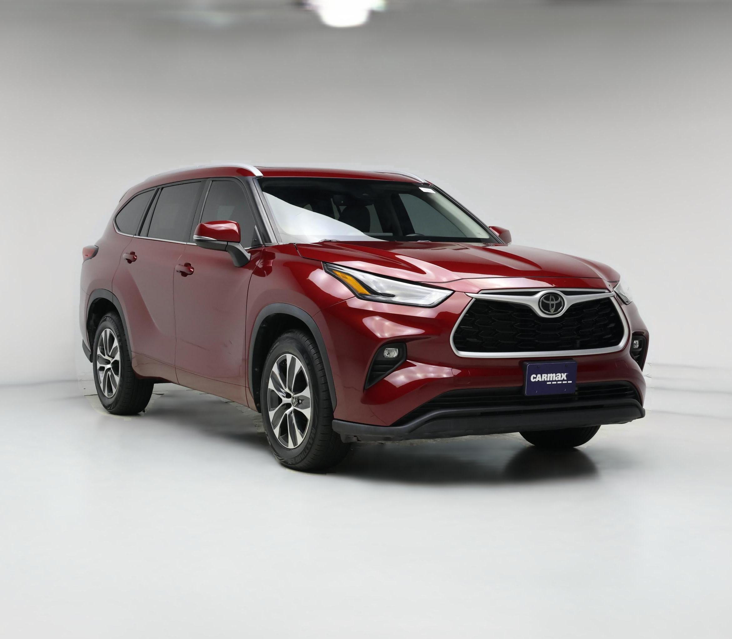 Thumbnail: 2022 Toyota Highlander - 1