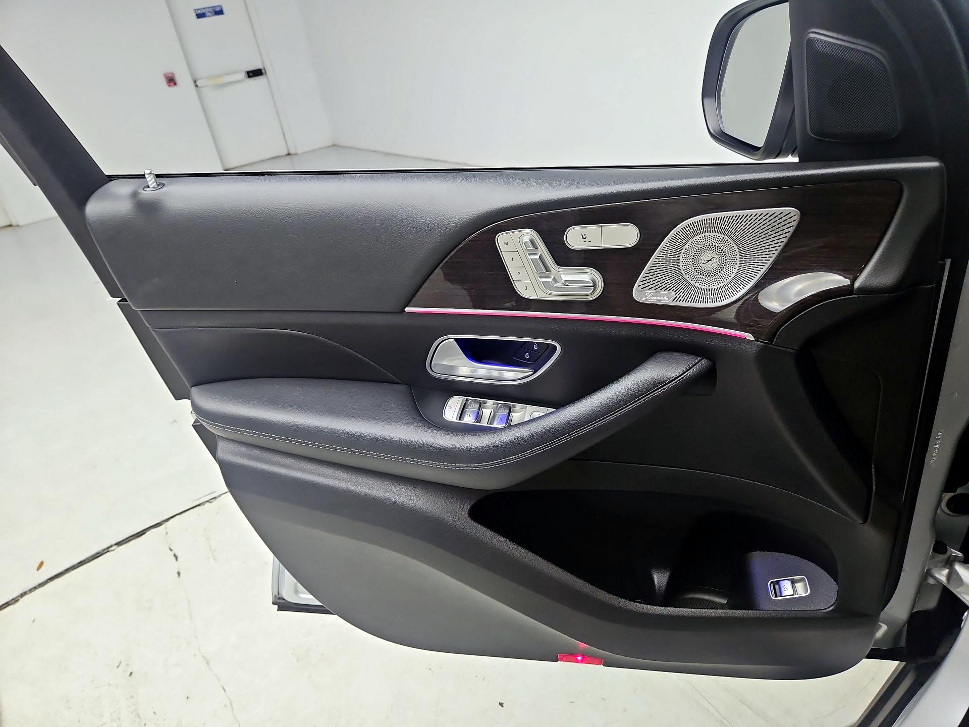 Thumbnail: 2020 Mercedes-Benz GLE - 12