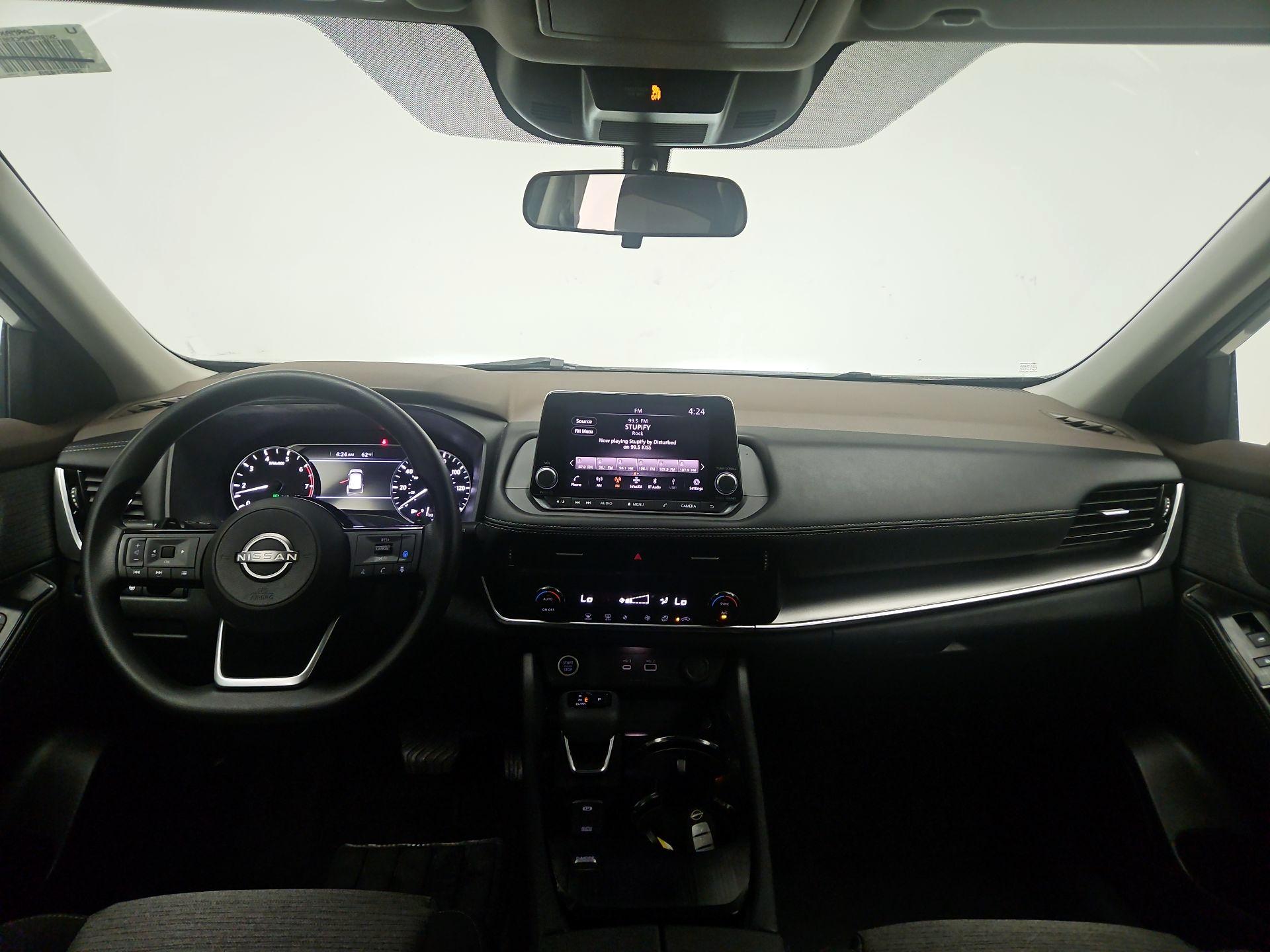 Thumbnail: 2022 Nissan Rogue - 9