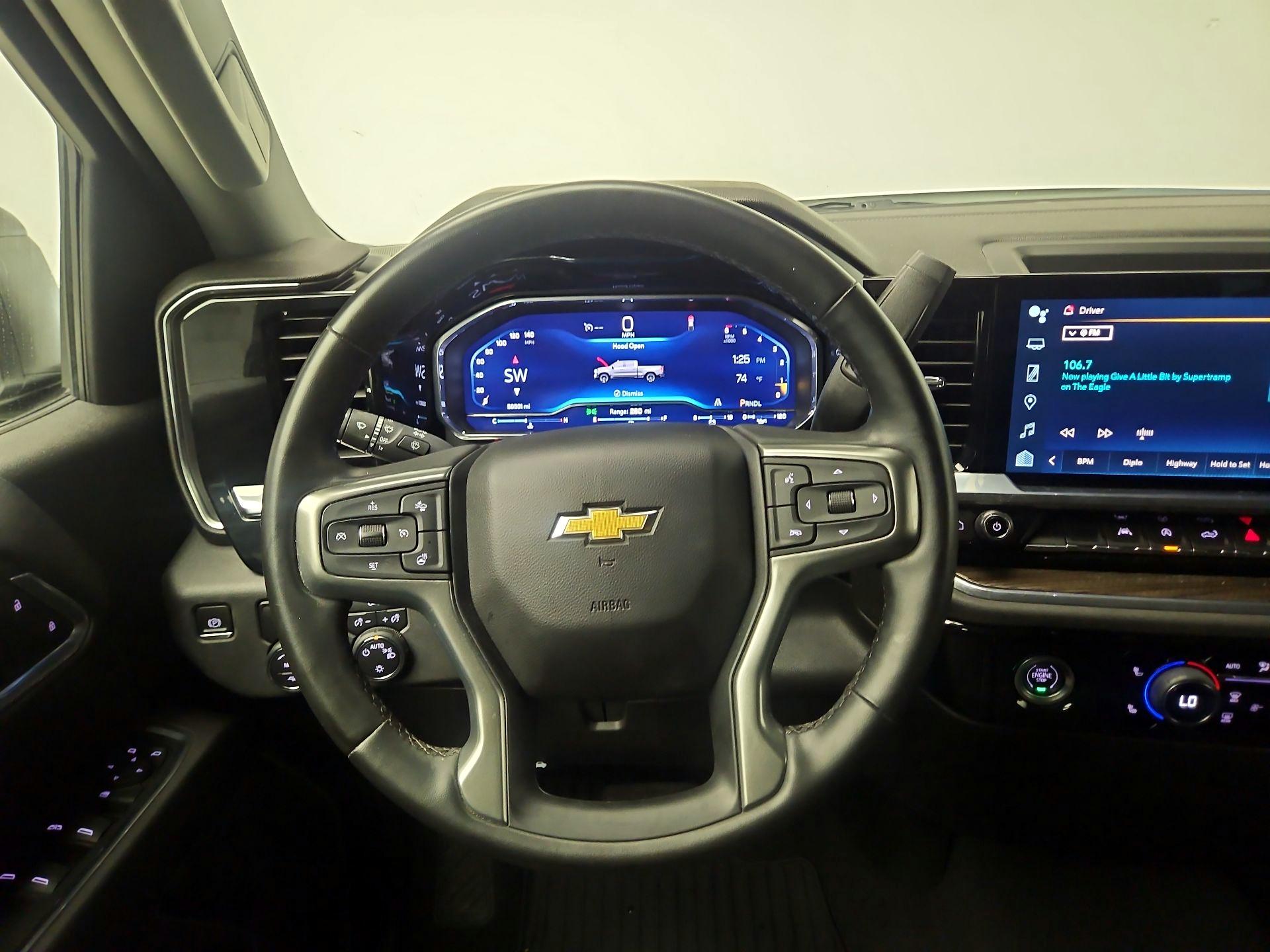 Thumbnail: 2023 Chevrolet Silverado 1500 - 10