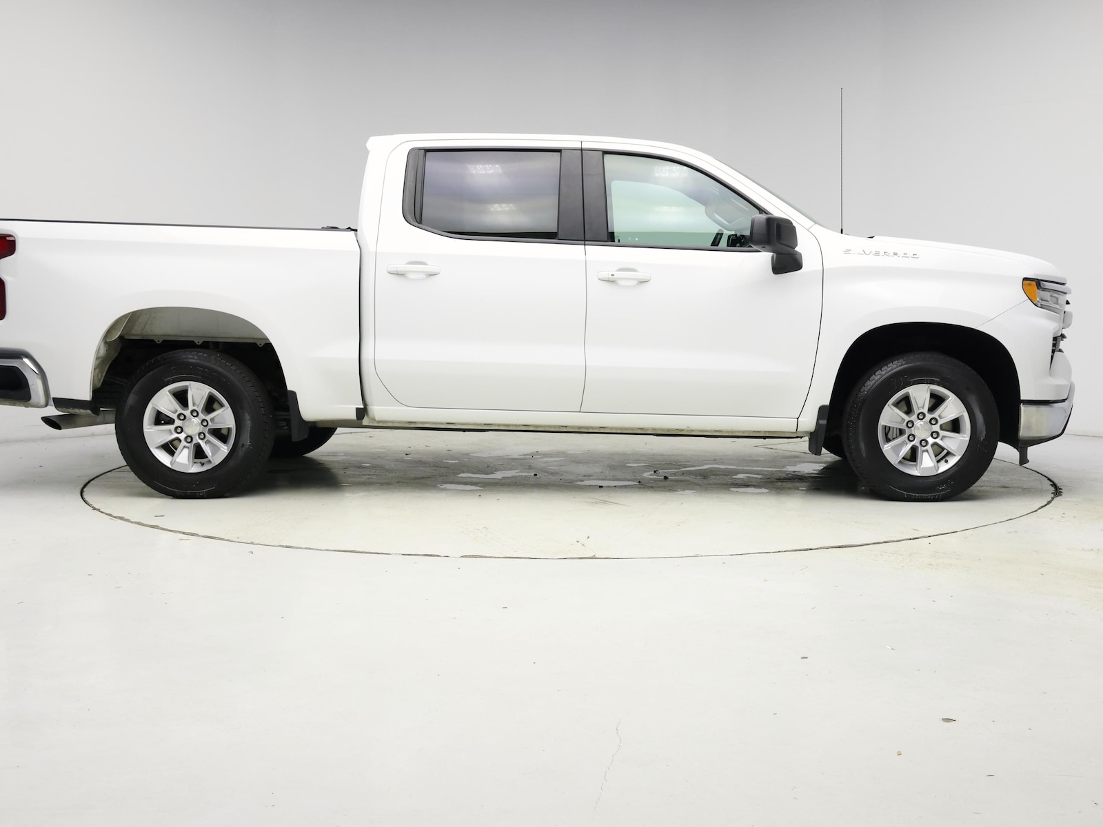 2023 Chevrolet Silverado 1500 LT - Photo 8