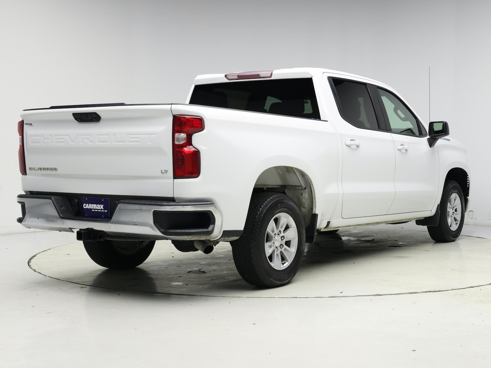 2023 Chevrolet Silverado 1500 LT - Photo 9