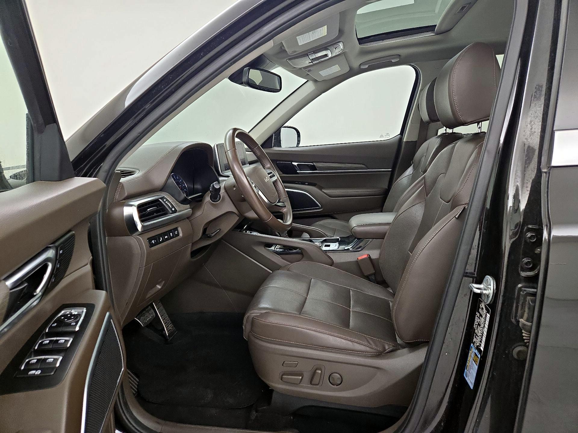 Thumbnail: 2022 Kia Telluride - 11