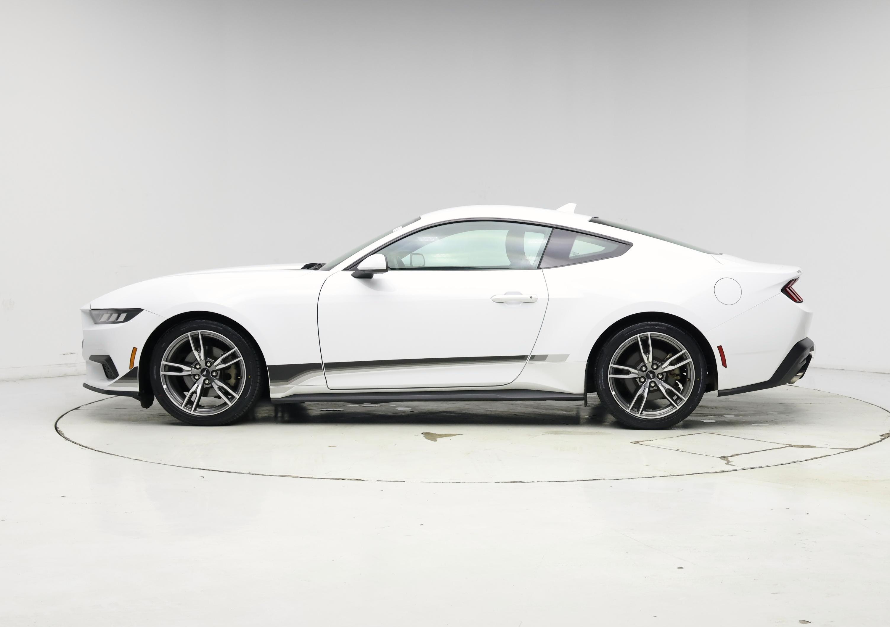 Thumbnail: 2024 Ford Mustang - 3