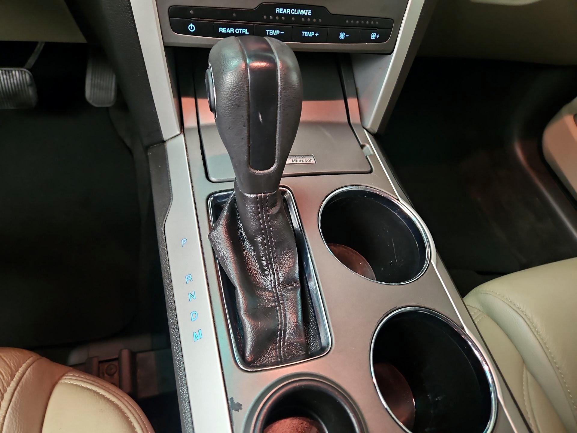 Thumbnail: 2014 Ford Explorer - 17