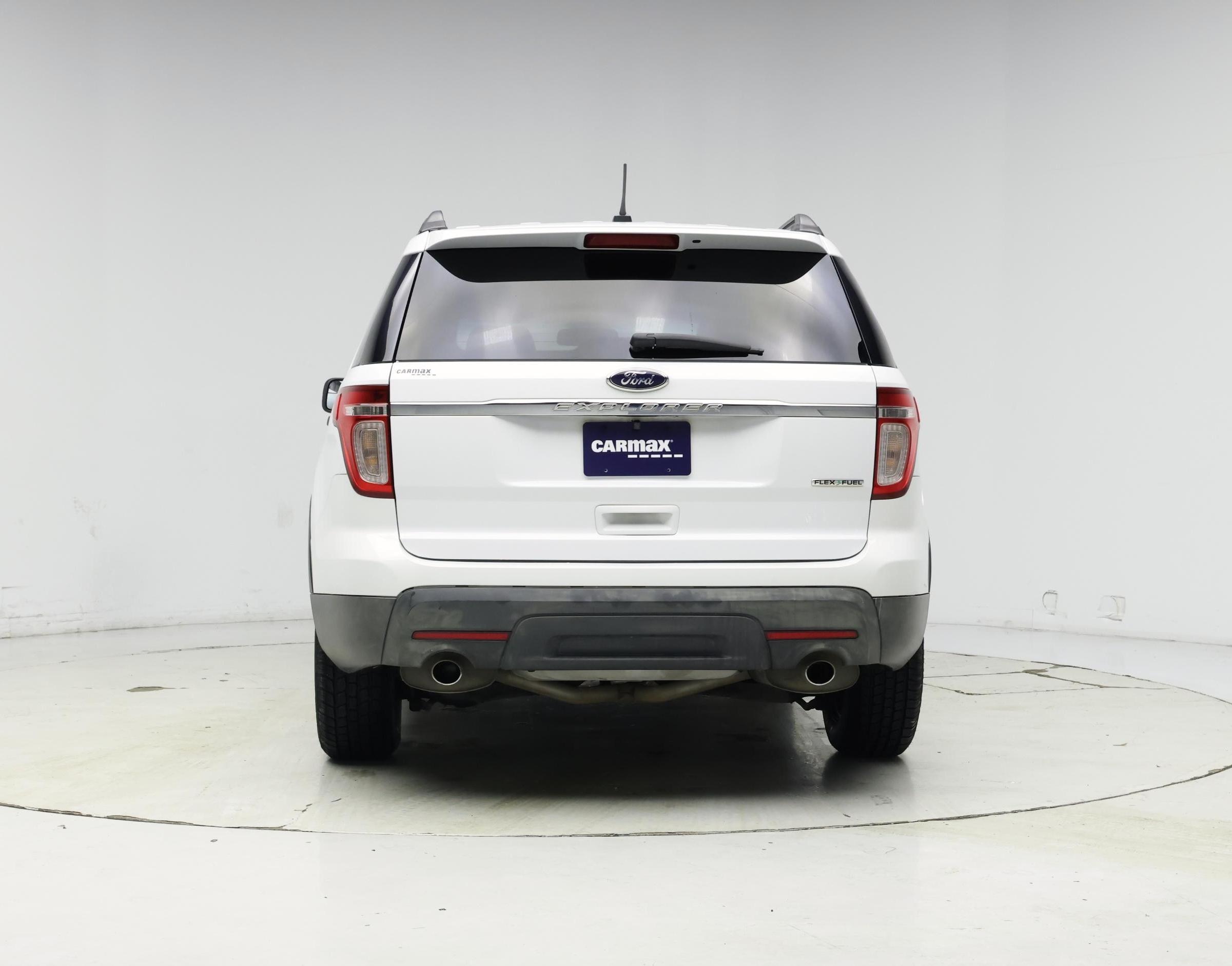 Thumbnail: 2014 Ford Explorer - 6