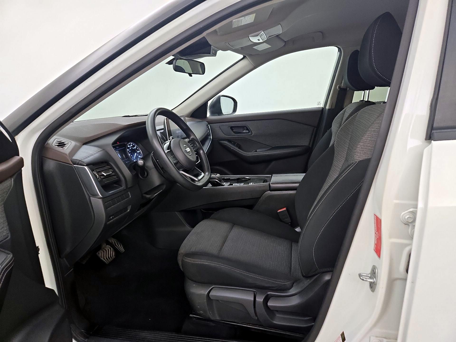 Thumbnail: 2021 Nissan Rogue - 11