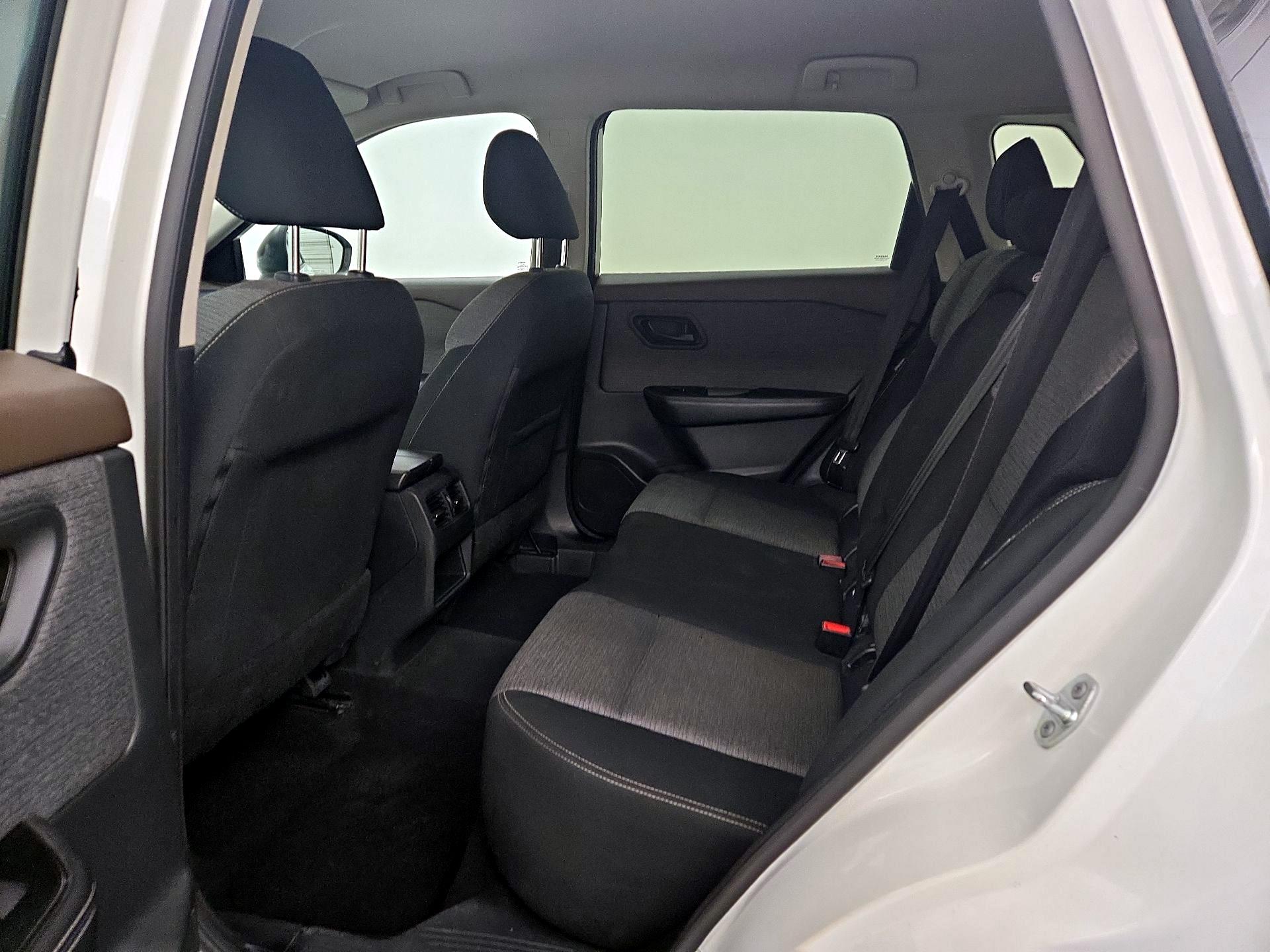 Thumbnail: 2021 Nissan Rogue - 19