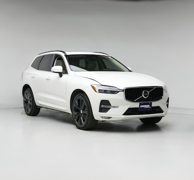 2022 Volvo XC60 B5 Momentum