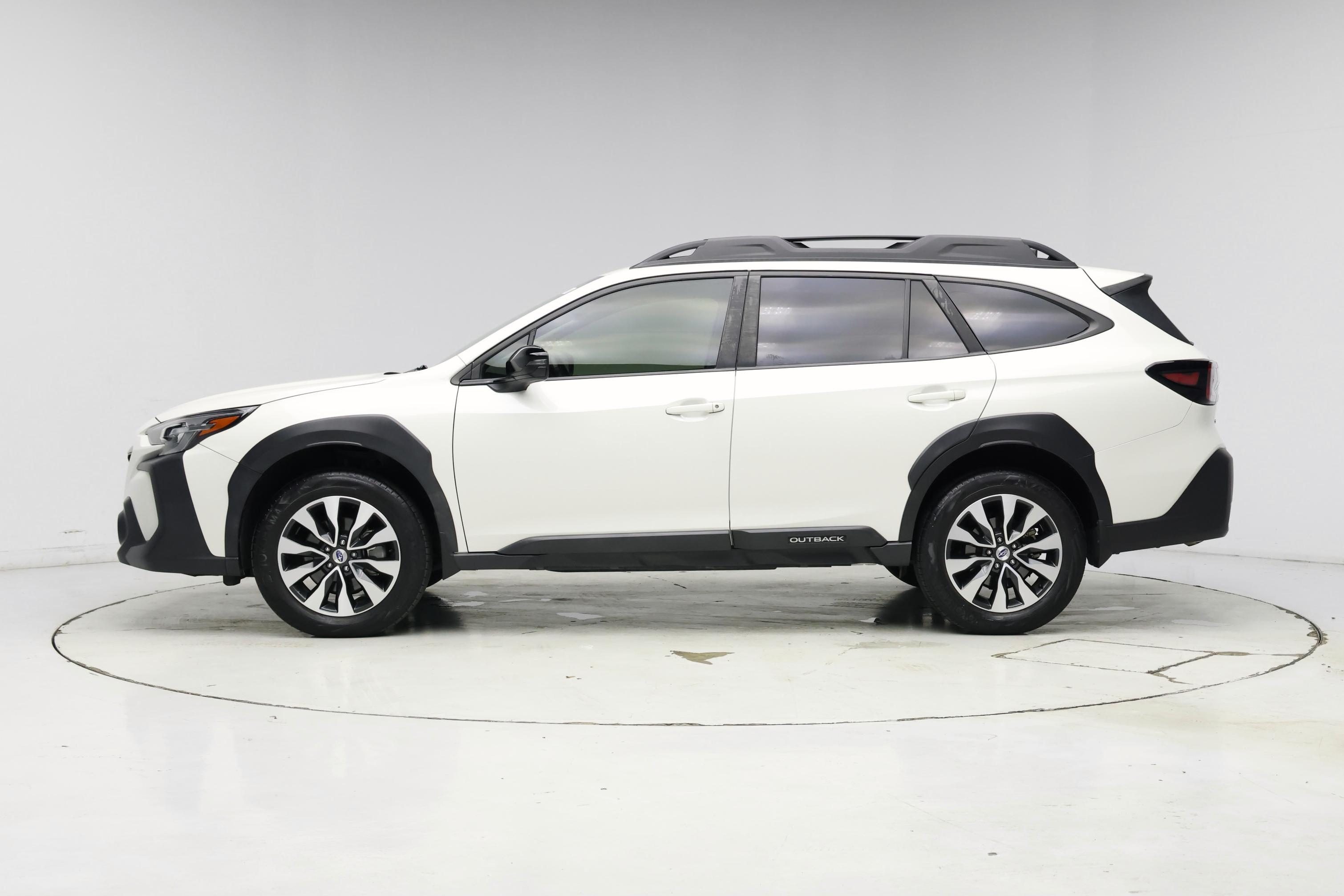 Thumbnail: 2023 Subaru Outback - 3