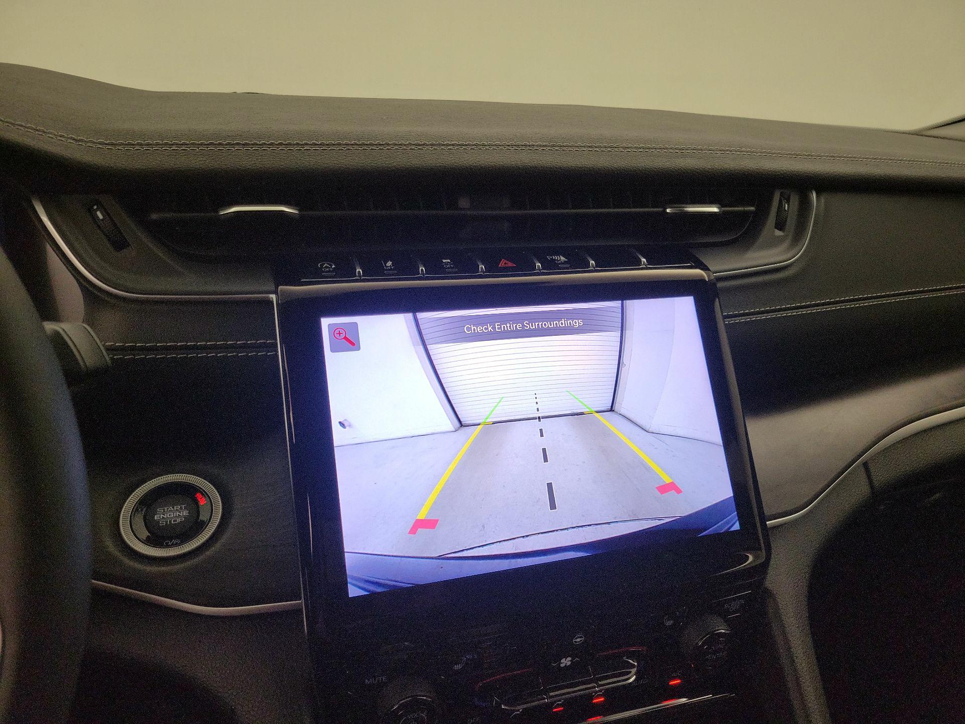 Thumbnail: 2023 Jeep Grand Cherokee - 15