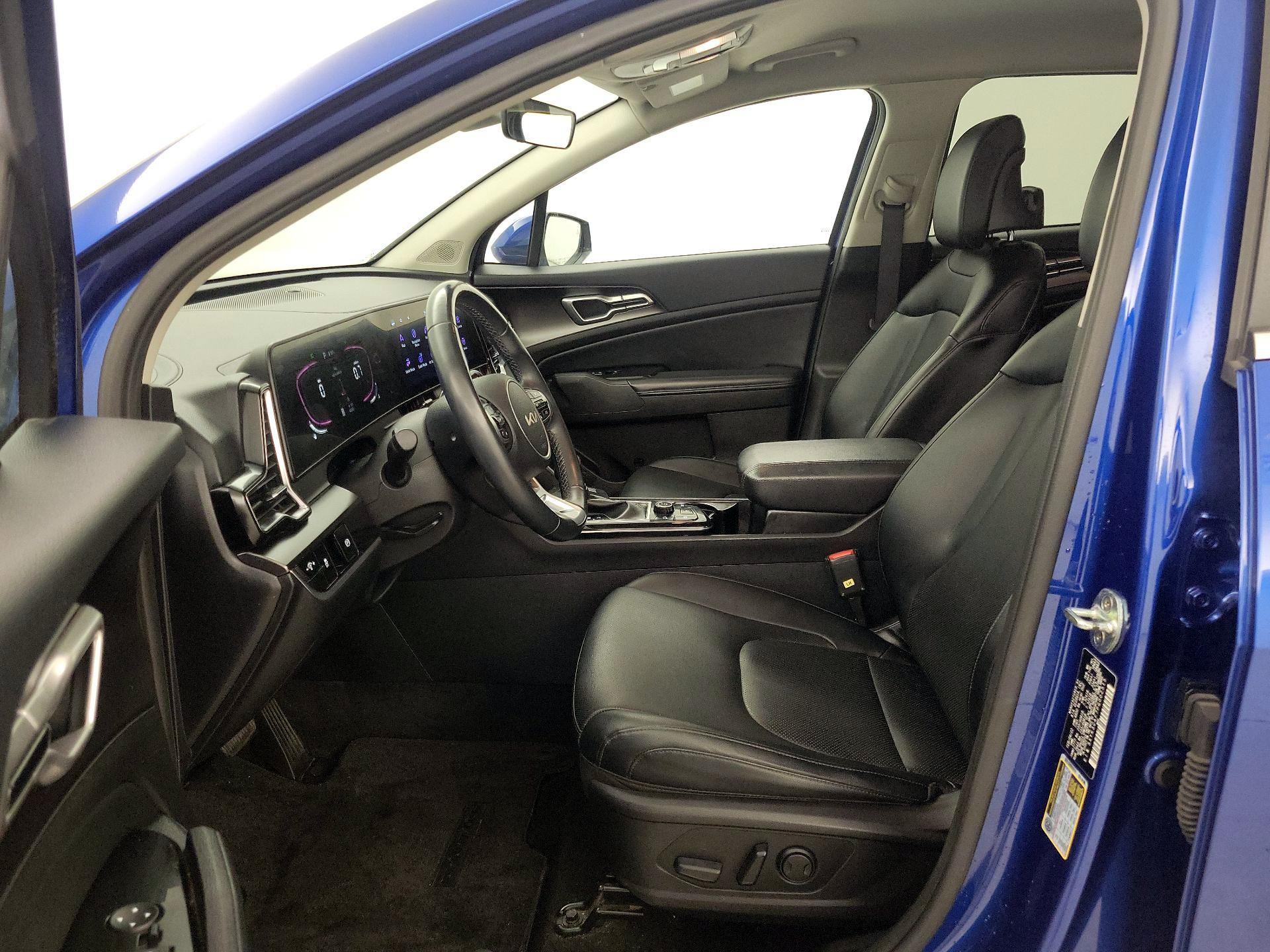 Thumbnail: 2023 Kia Sportage - 11