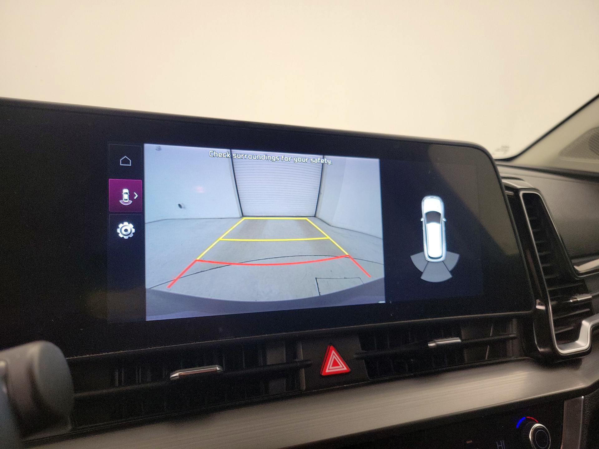 Thumbnail: 2023 Kia Sportage - 15