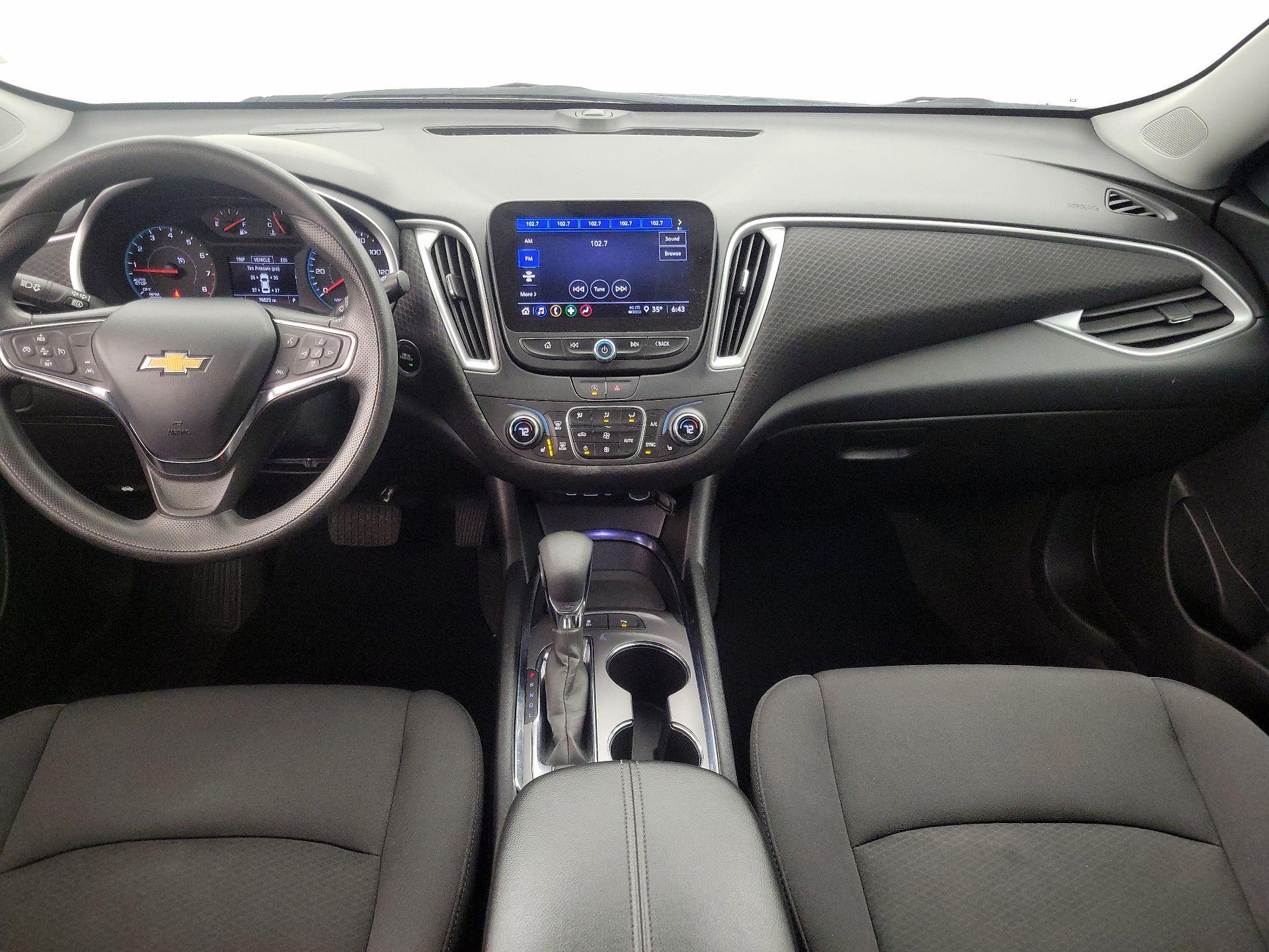 Thumbnail: 2024 Chevrolet Malibu - 9