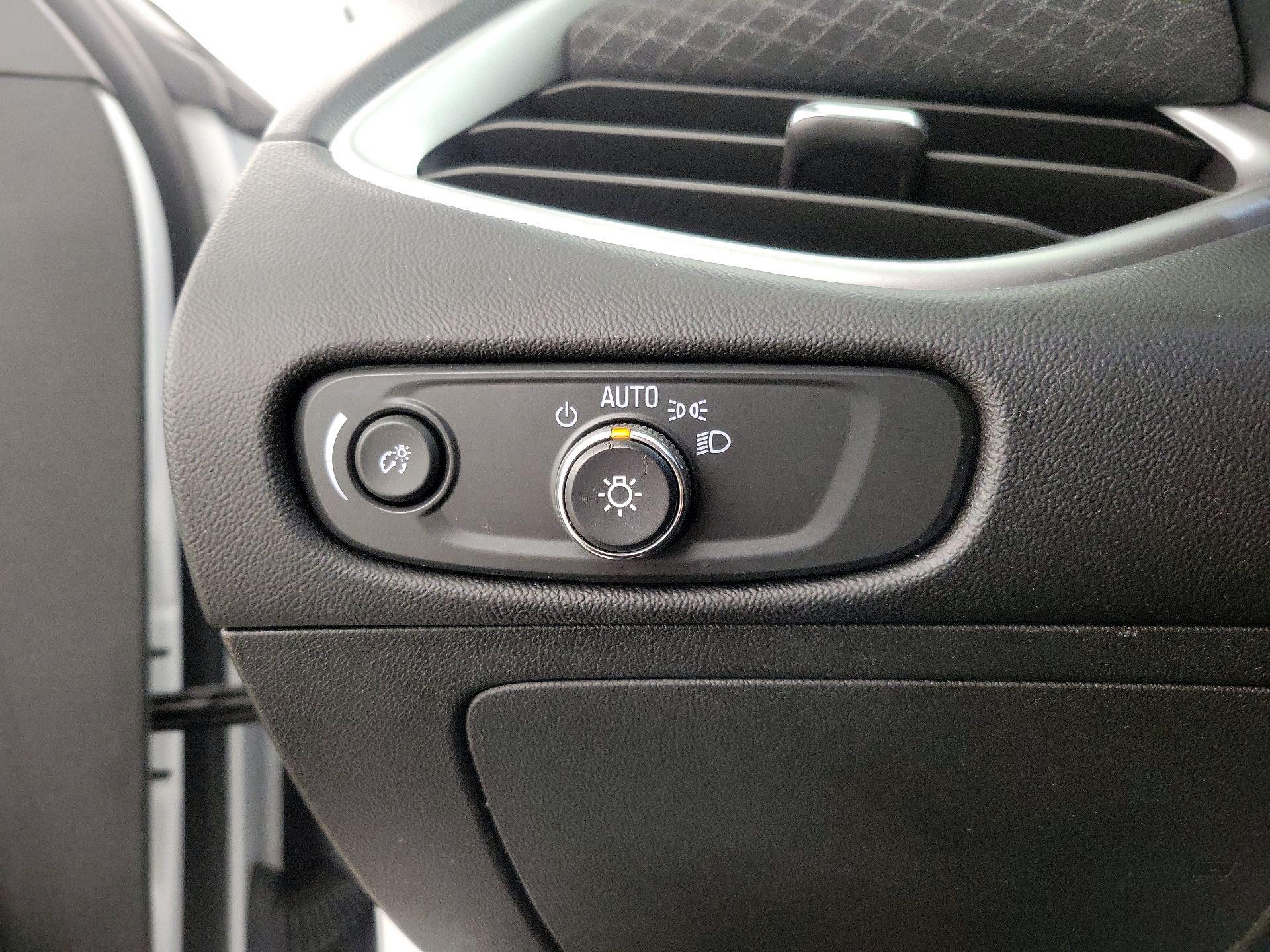 Thumbnail: 2024 Chevrolet Malibu - 13