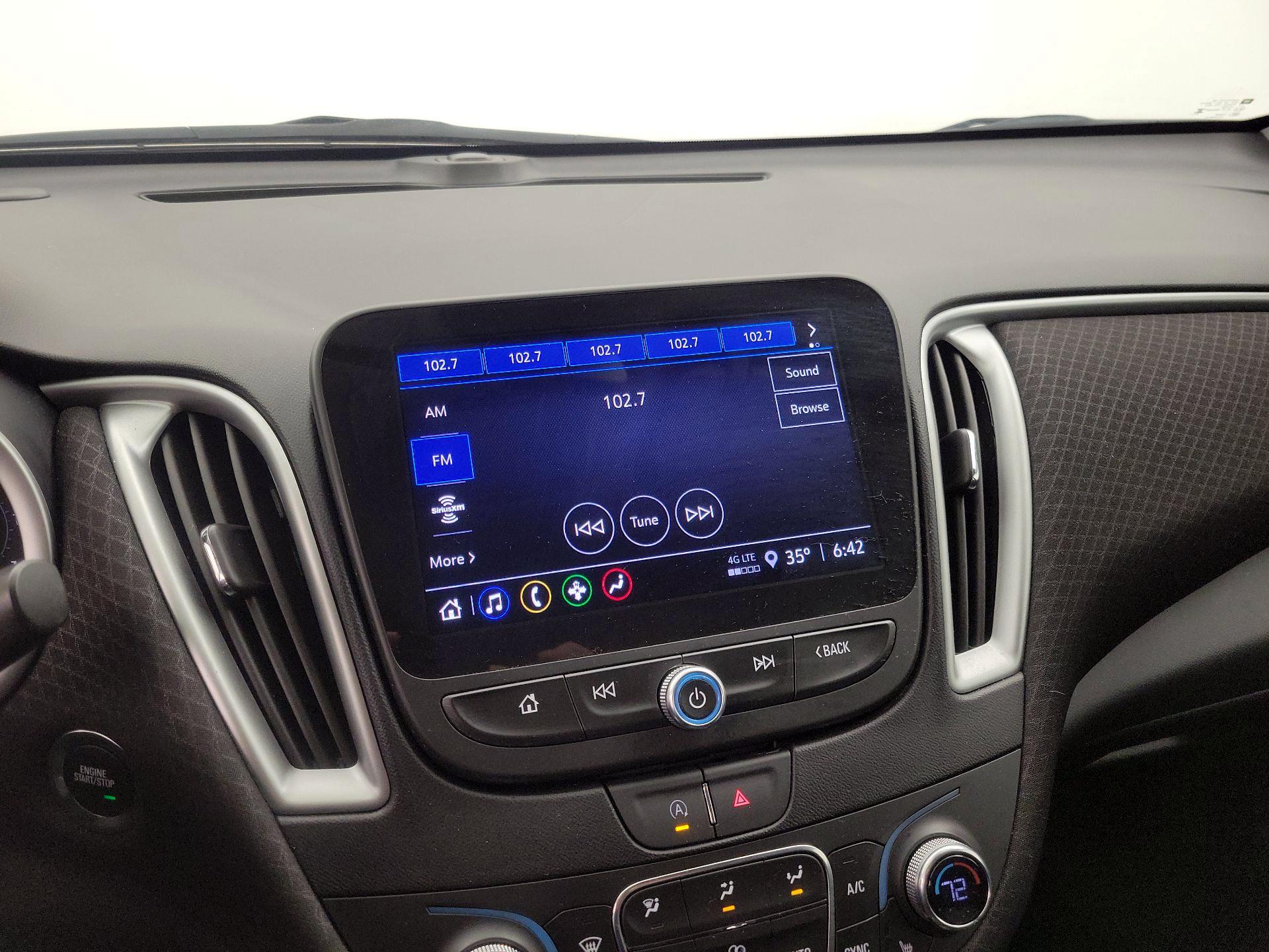 Thumbnail: 2024 Chevrolet Malibu - 15