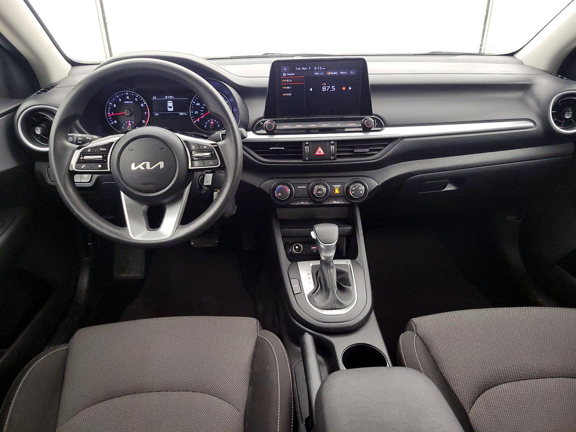 Thumbnail: 2024 Kia Forte - 9