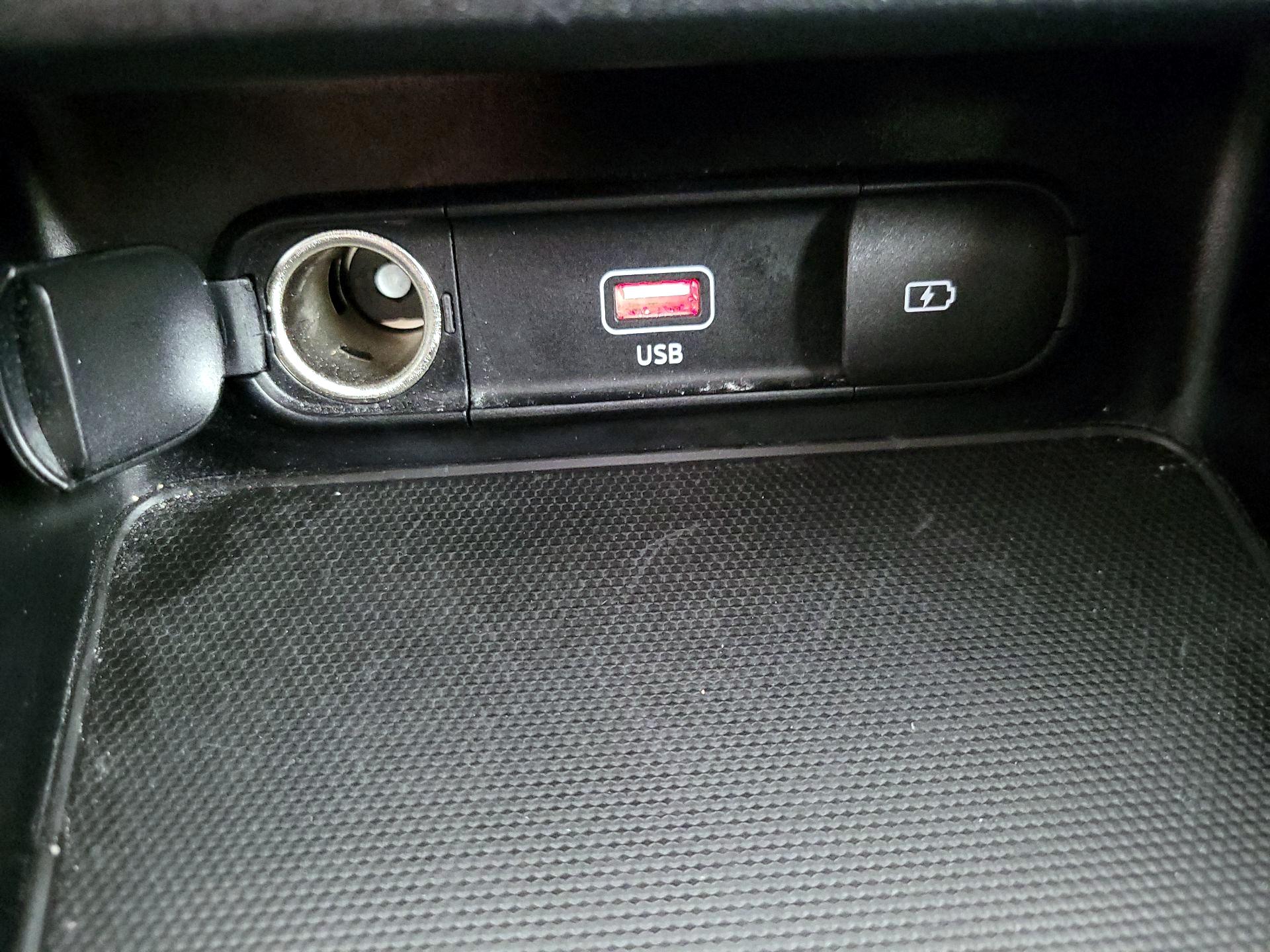 Thumbnail: 2024 Kia Forte - 18